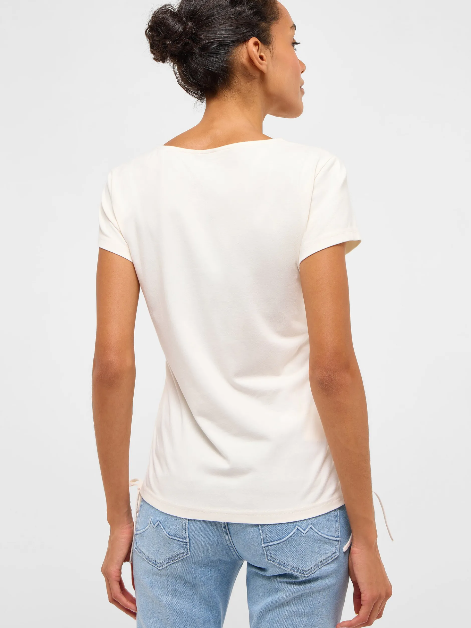 Mustang Damen T-Shirt in ecru - Ausschnitt: V-Ausschnitt