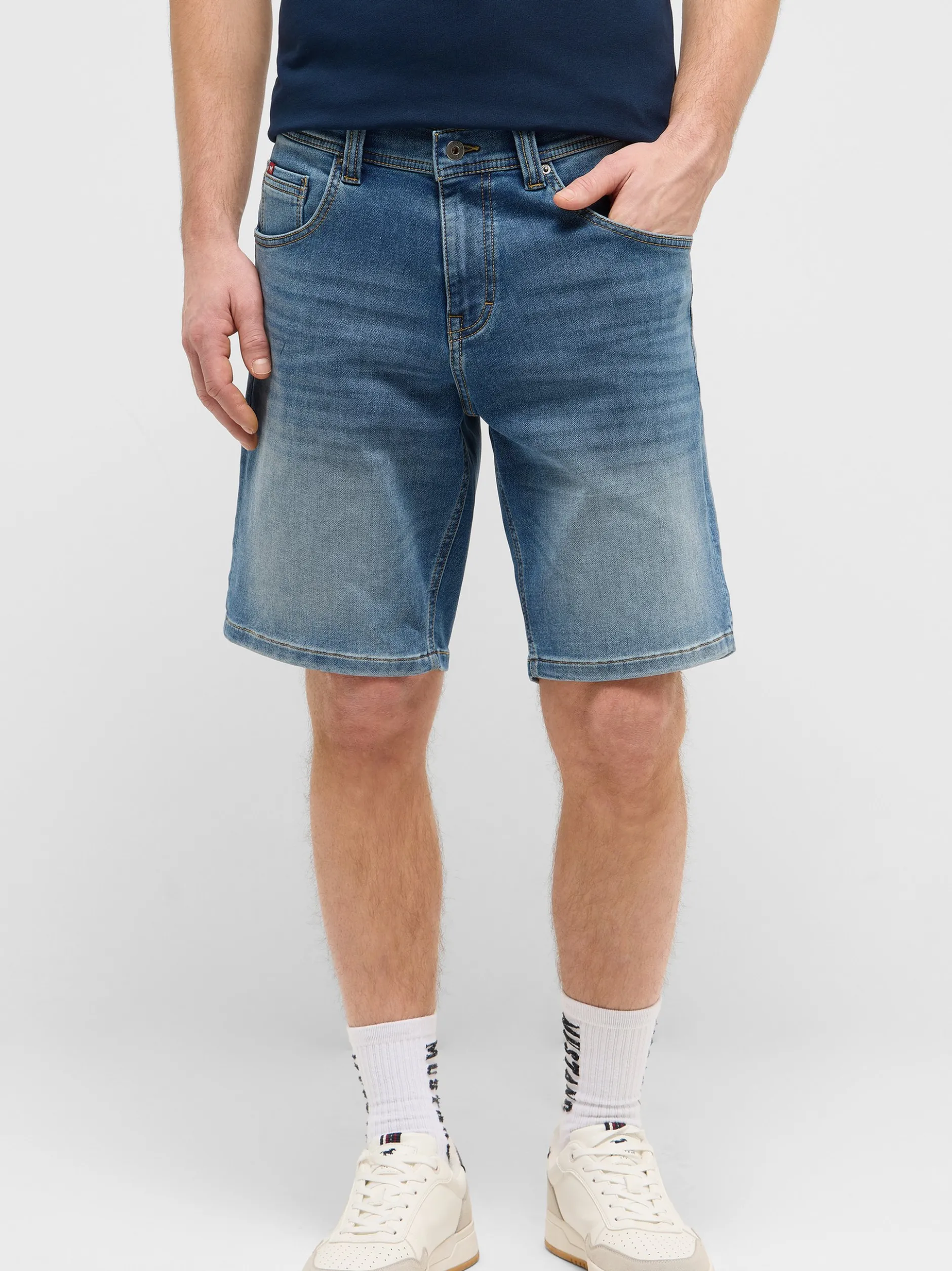 Mustang Herren Jeansshorts in light stone