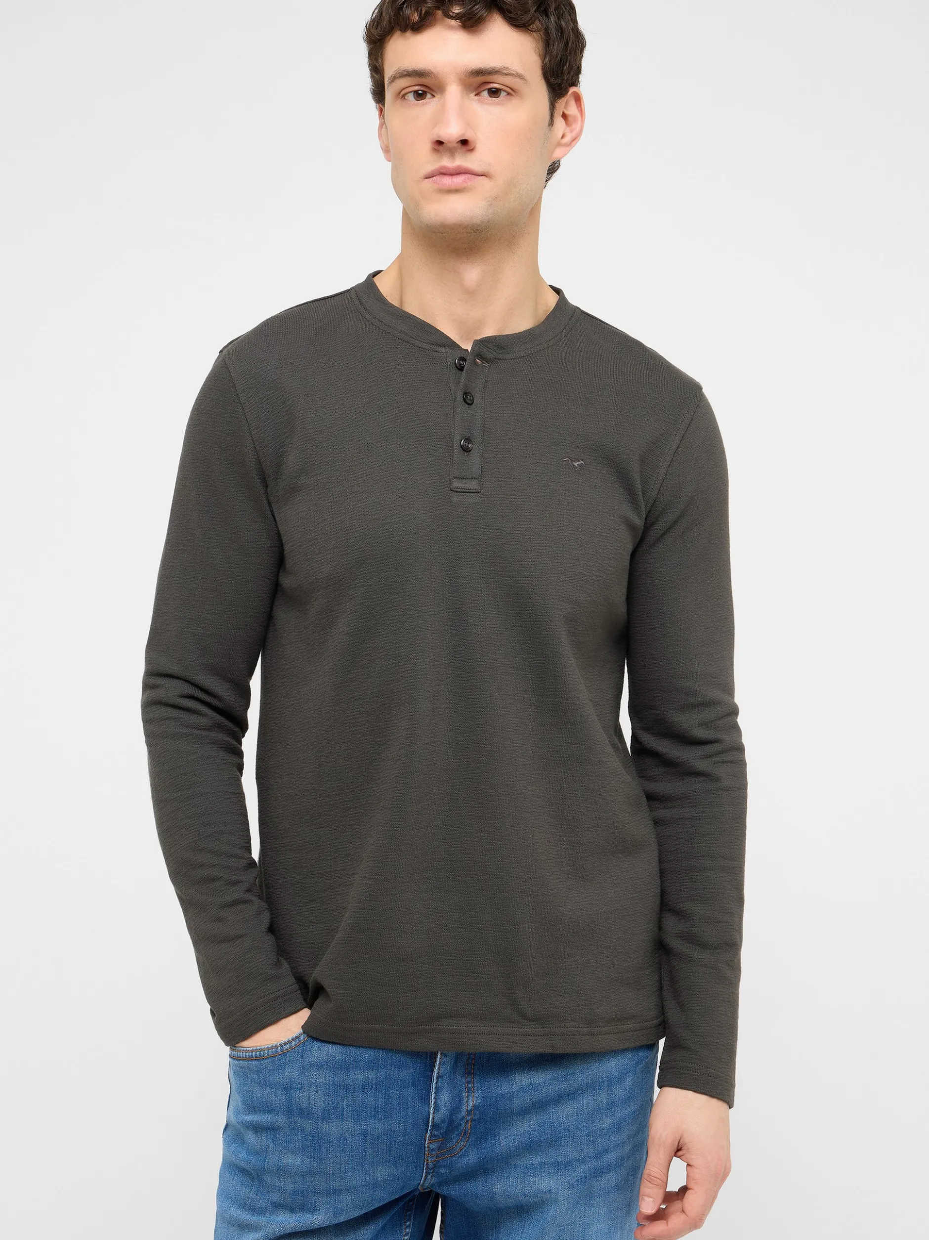 Mustang Herren Langarmshirt in anthrazit