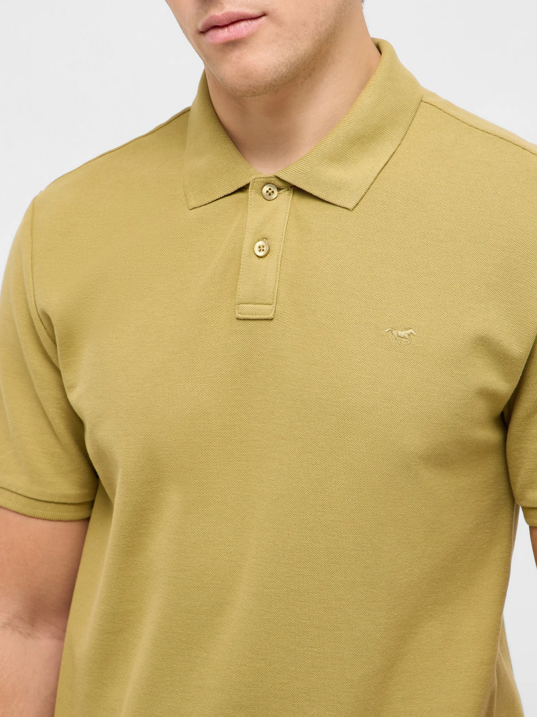 Mustang Herren Polo in grün - Ausschnitt: Henley