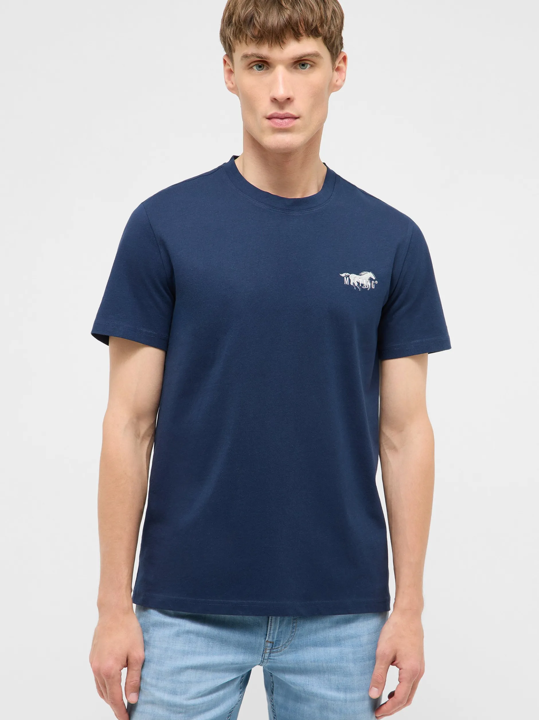 Mustang Herren T-Shirt in blau - Ausschnitt: Rundhals