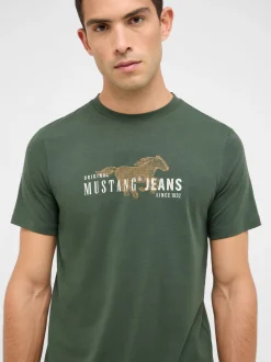 Mustang Herren T-Shirt in grün - Ausschnitt: Rundhals