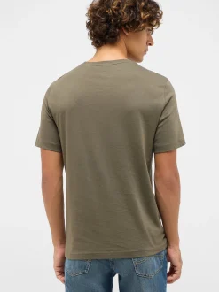 Mustang Herren T-Shirt in grün - Ausschnitt: Rundhals