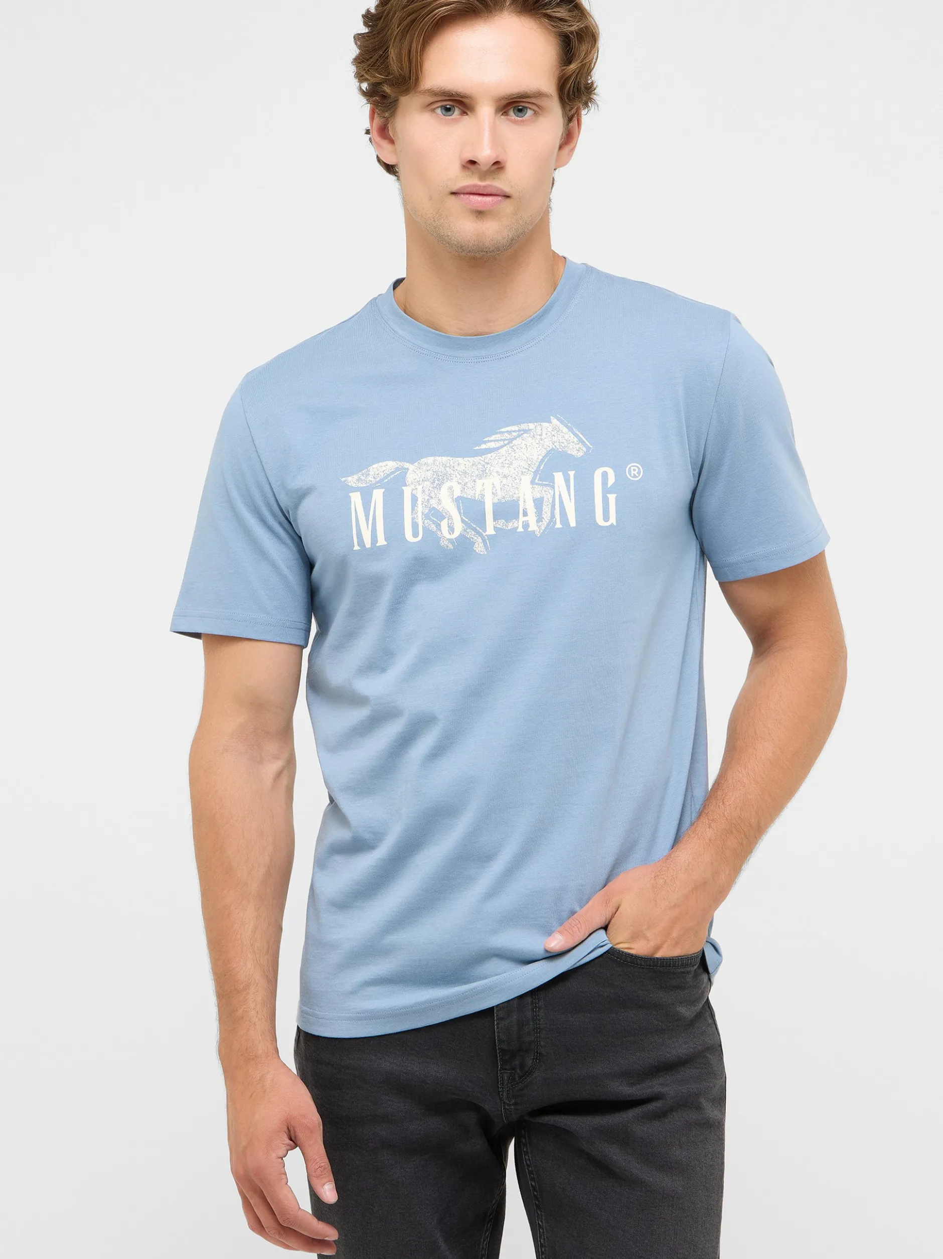 Mustang Herren T-Shirt in hellblau - Ärmel: Halbarm