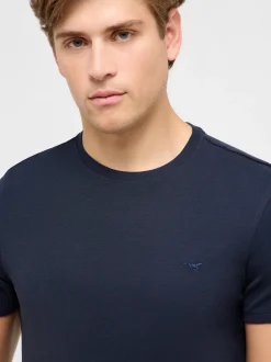 Mustang Herren T-Shirt in marine - Ausschnitt: Rundhals