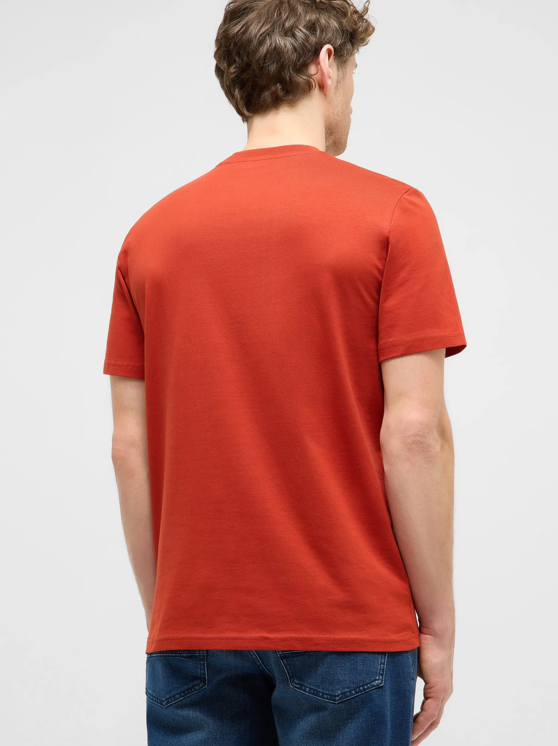 Mustang Herren T-Shirt in rot - Ausschnitt: Rundhals