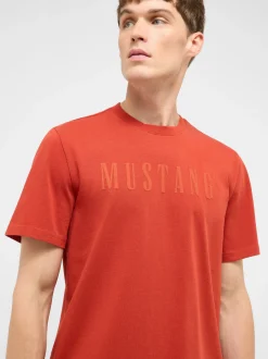 Mustang Herren T-Shirt in rot - Ausschnitt: Rundhals