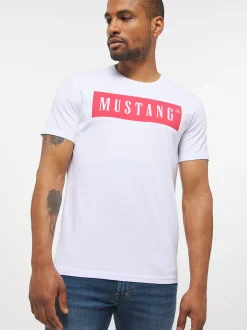 Mustang Herren T-Shirt in weiß - Ausschnitt: Rundhals