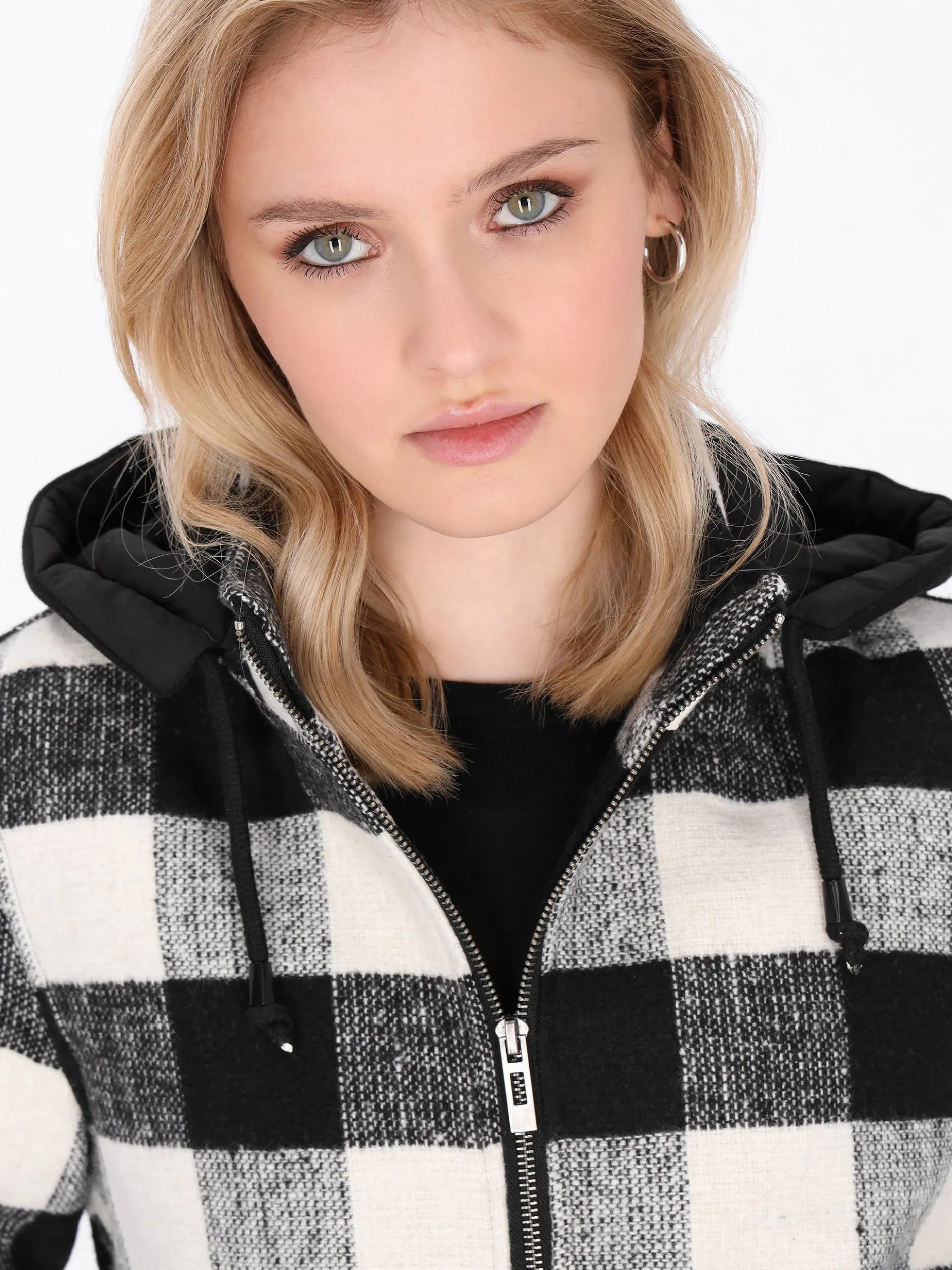 MyMo Damen Jacke in beige