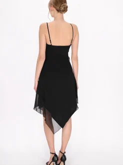 MyMo Damen Kleid in schwarz - Länge: mittel