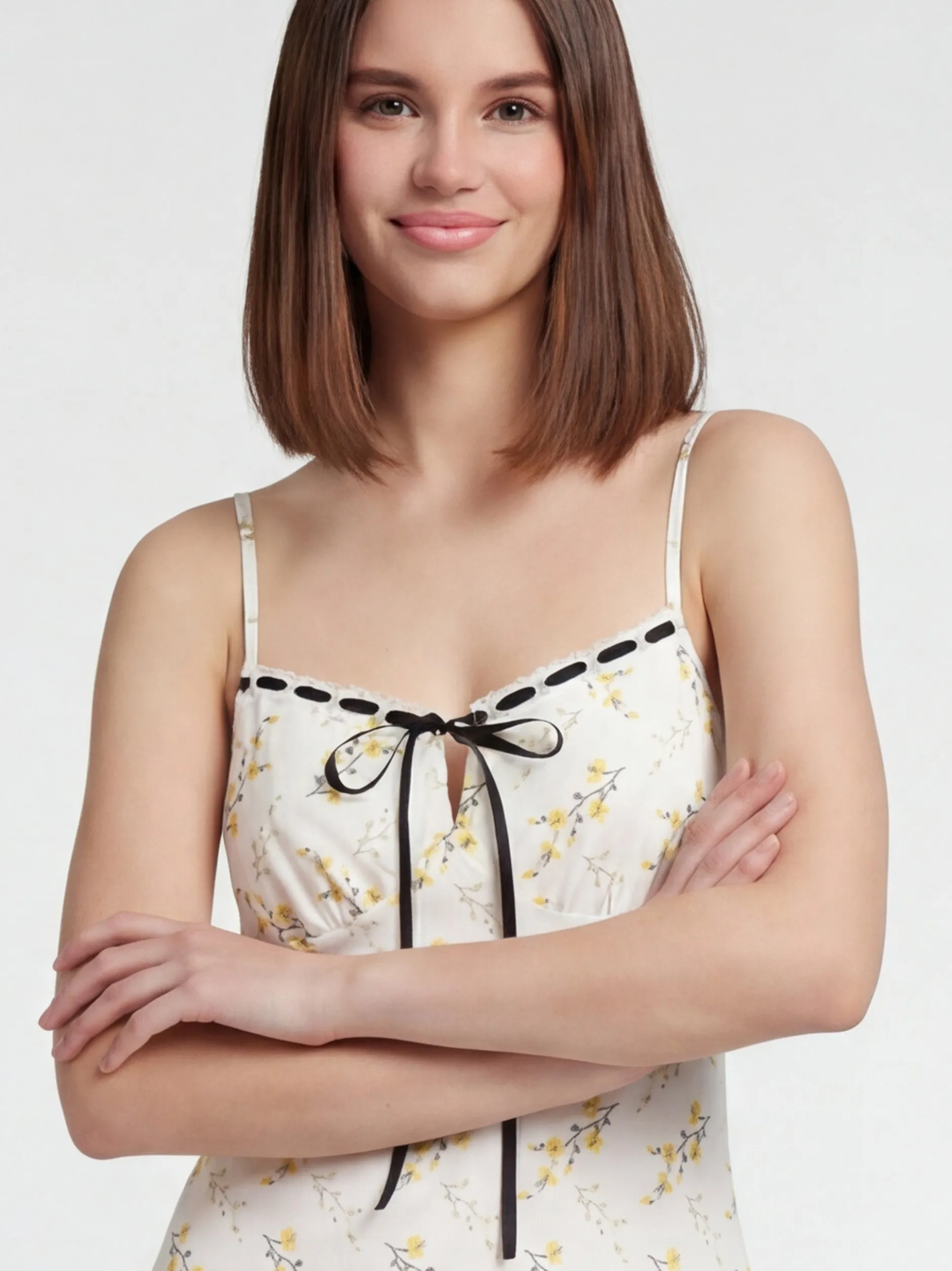 MyMo Damen Kleid in weiß - Länge: mittel