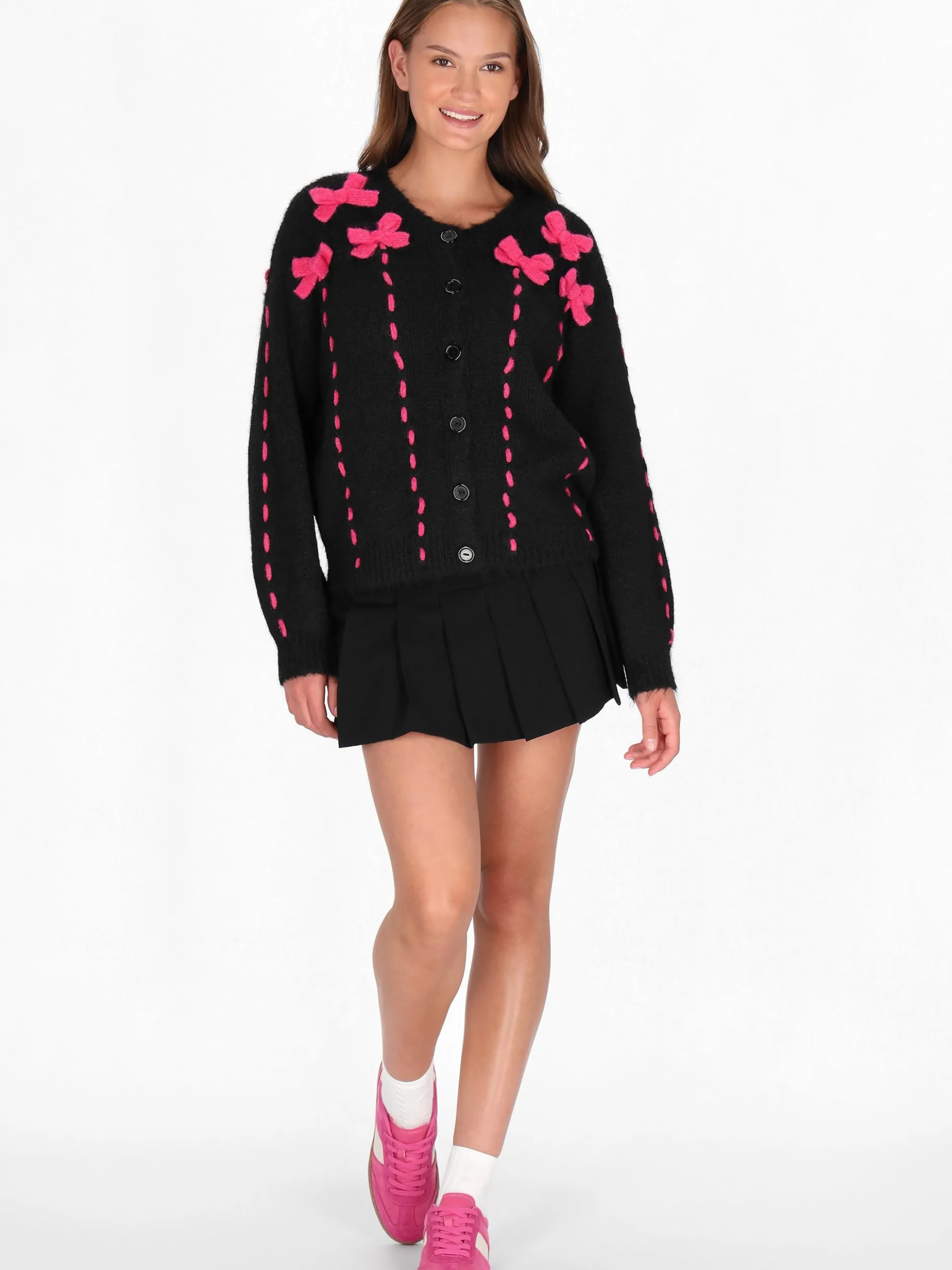 MyMo Damen Strickjacke in schwarz - Ausschnitt: Rundhals