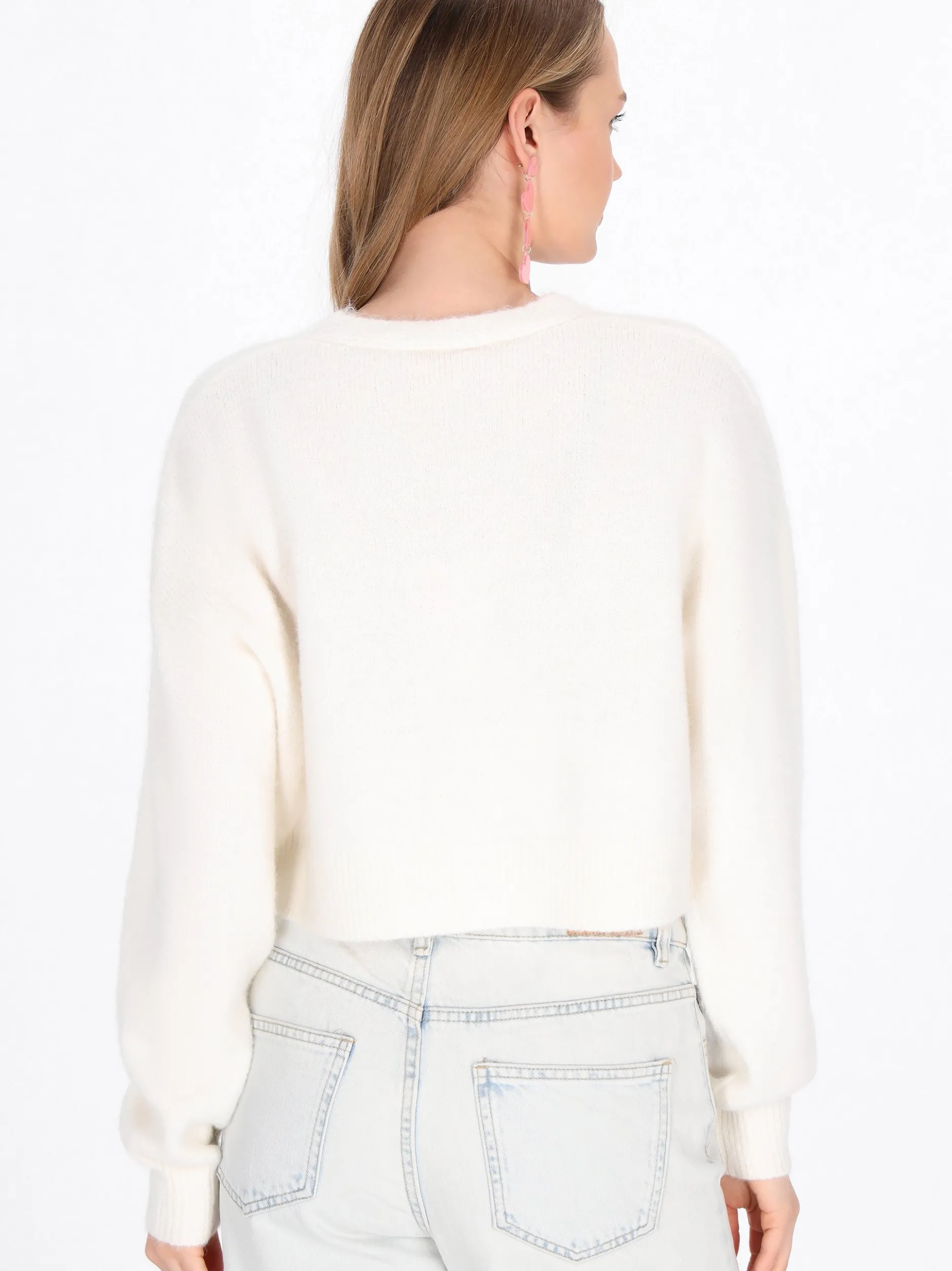 MyMo Damen Strickjacke in weiß - Ausschnitt: Rundhals