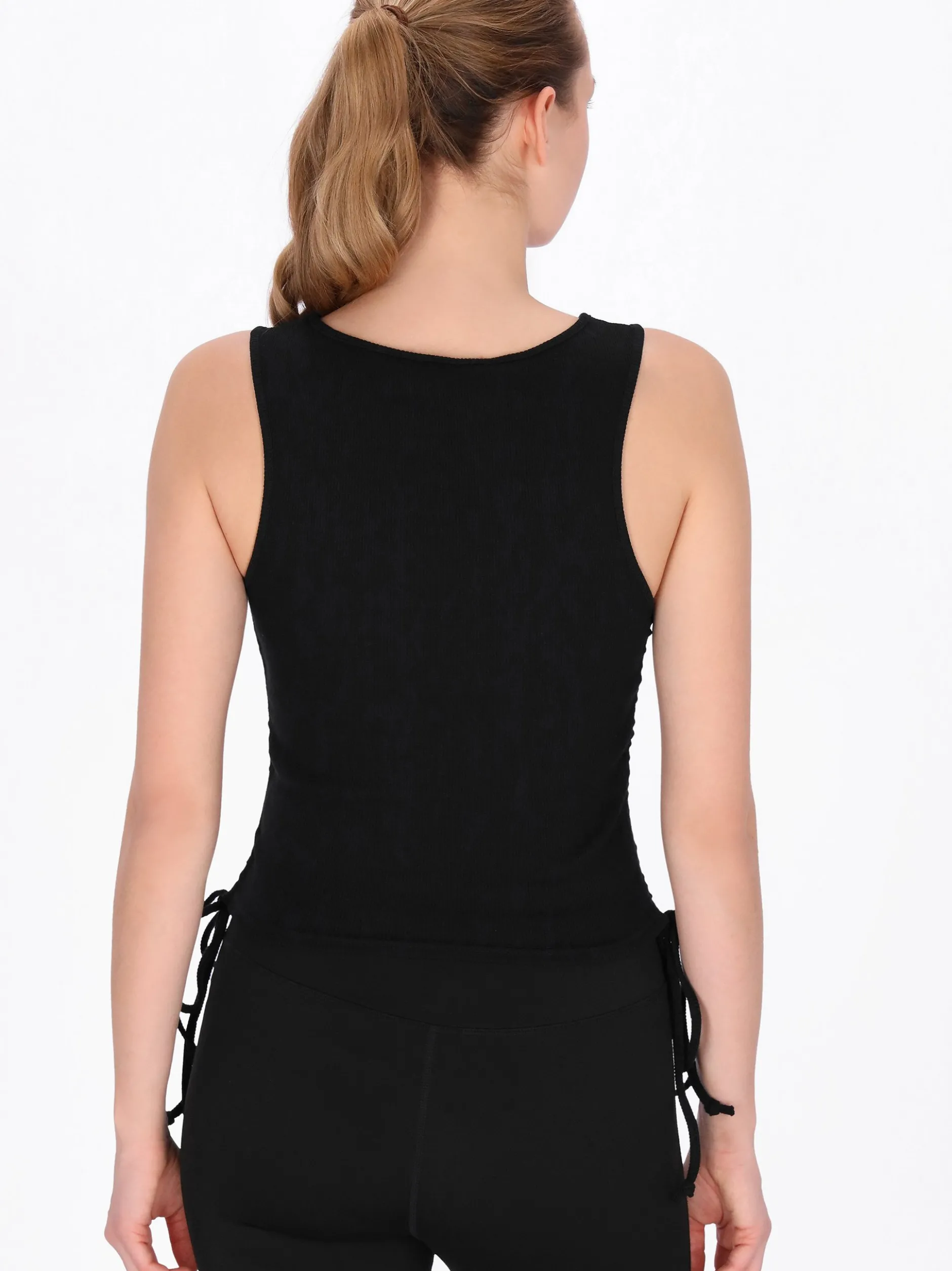MyMo Damen Top in schwarz - Ausschnitt: Rundhals
