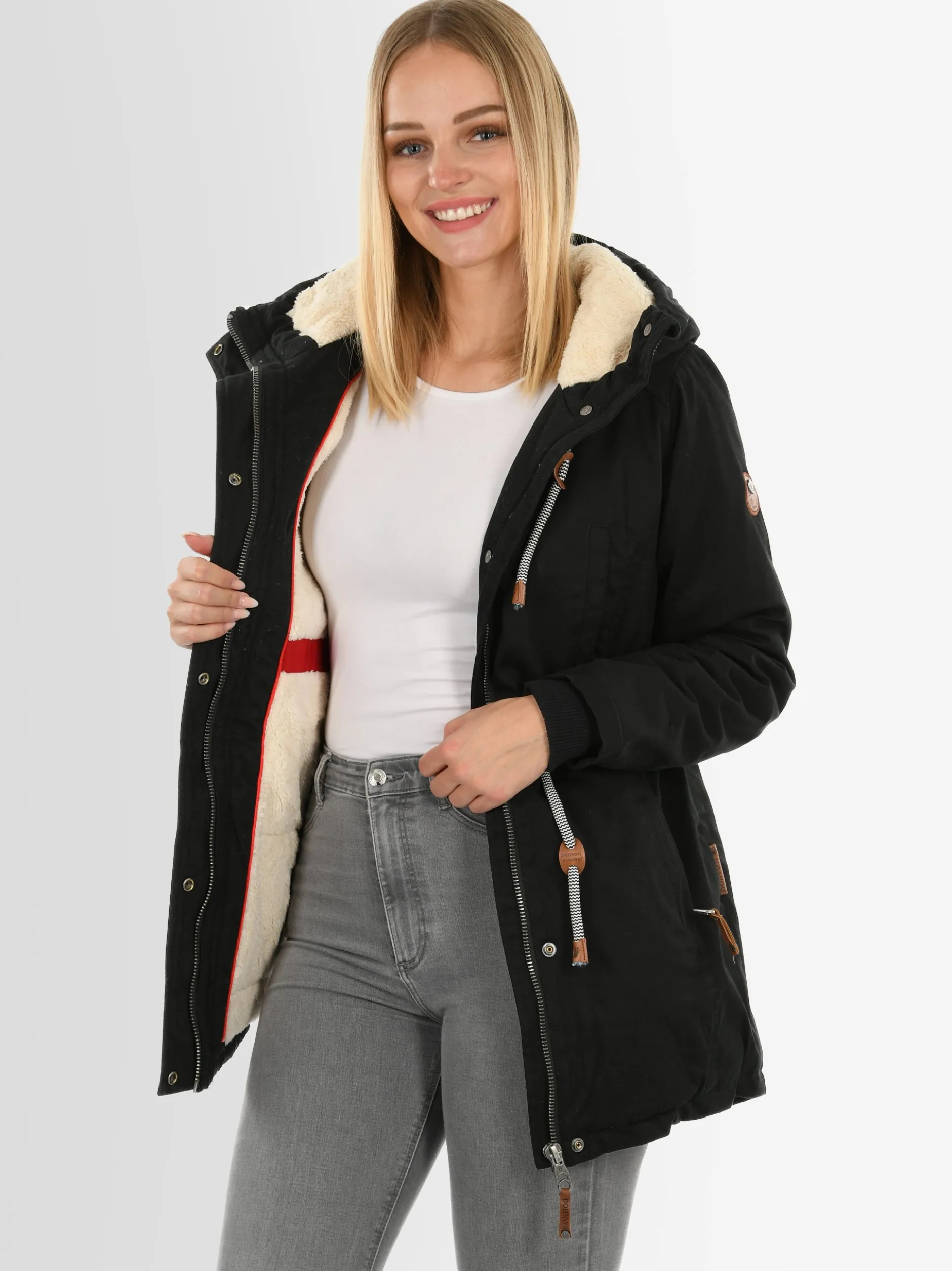 Navahoo Damen Winterjacke - Ireliaa in schwarz