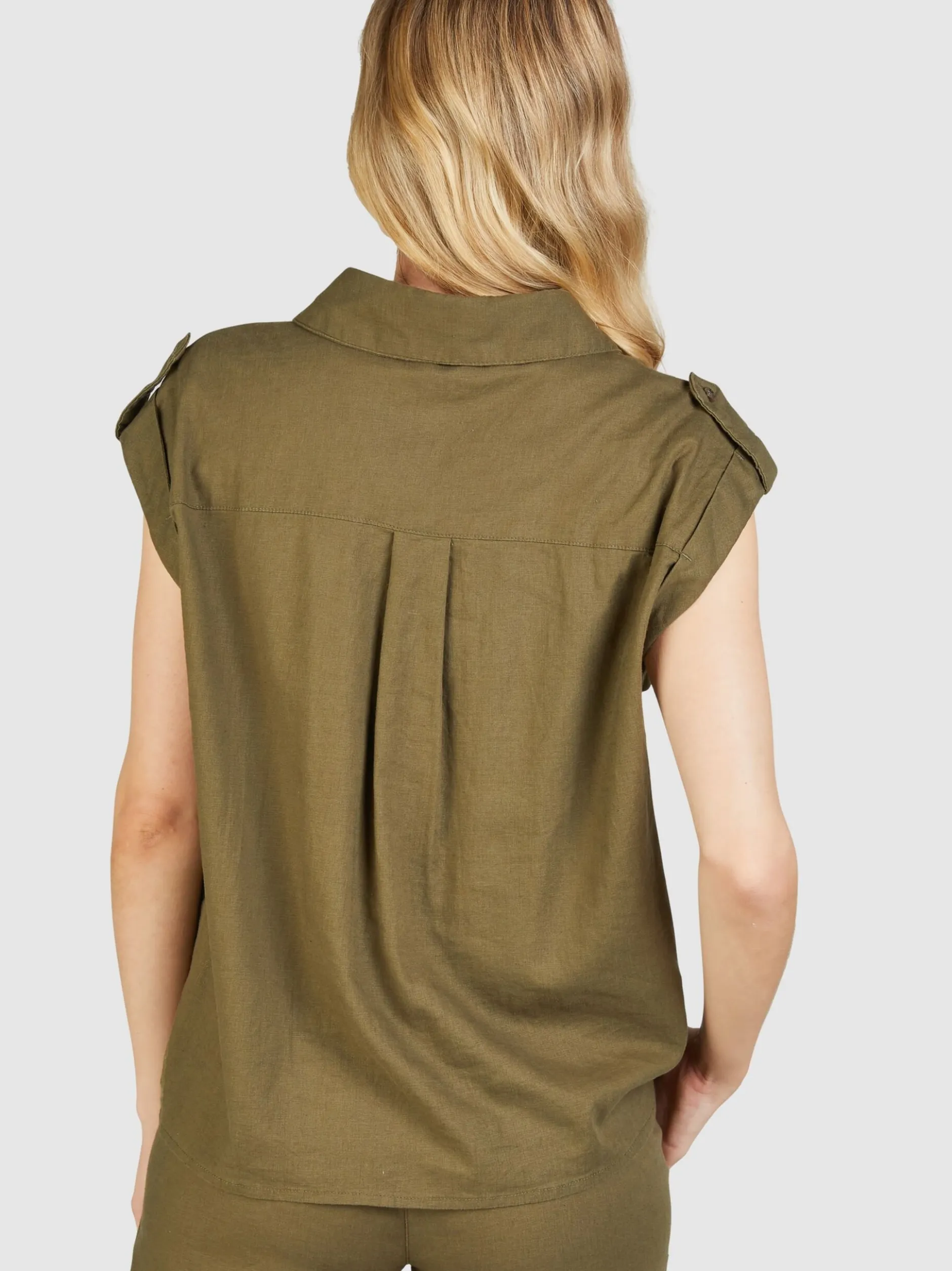 Navigazione Damen Bluse in oliv - Ärmel: ohne Arm