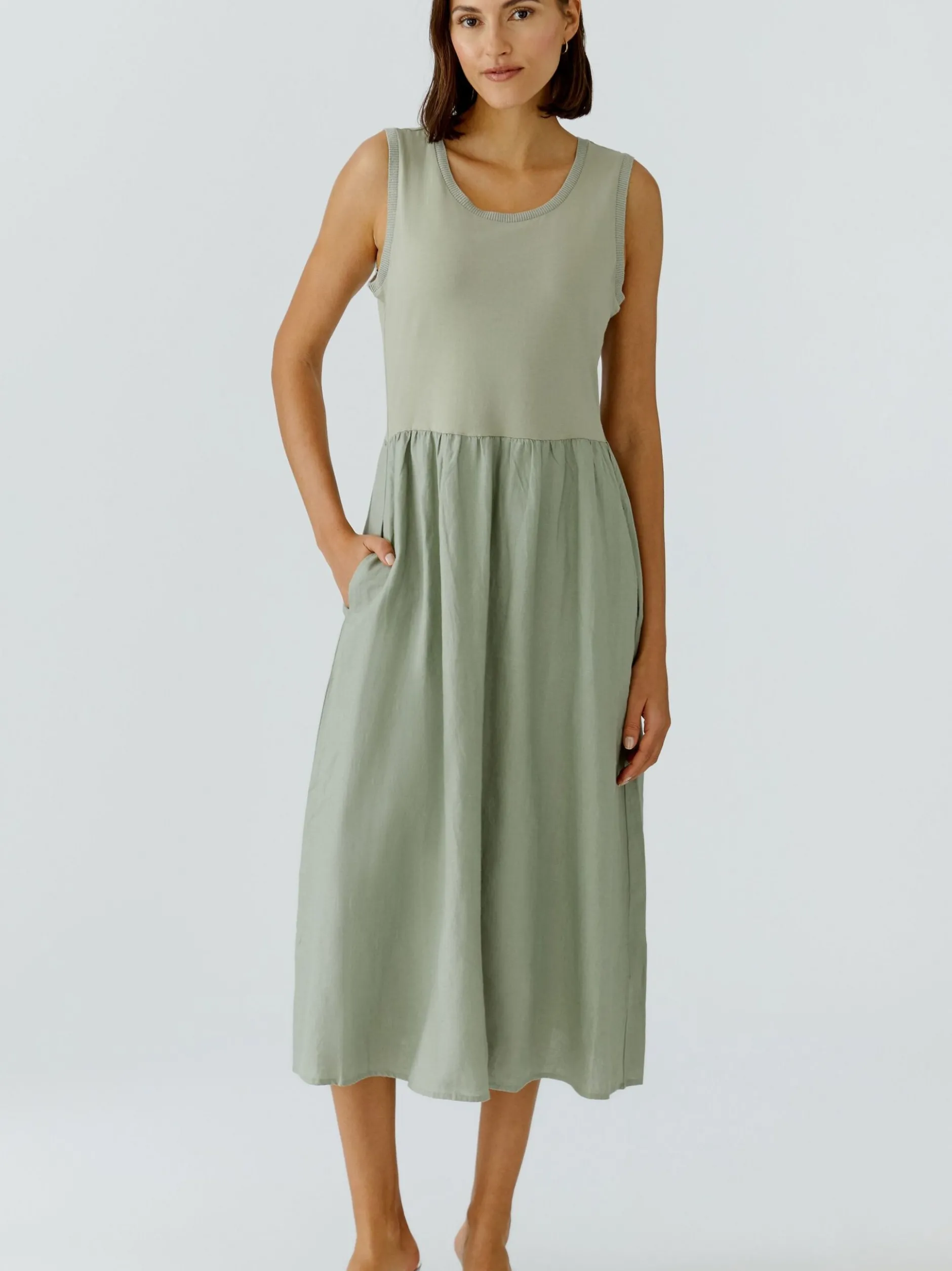 Oui Damen Midikleid in schilf - Ausschnitt: Rundhals