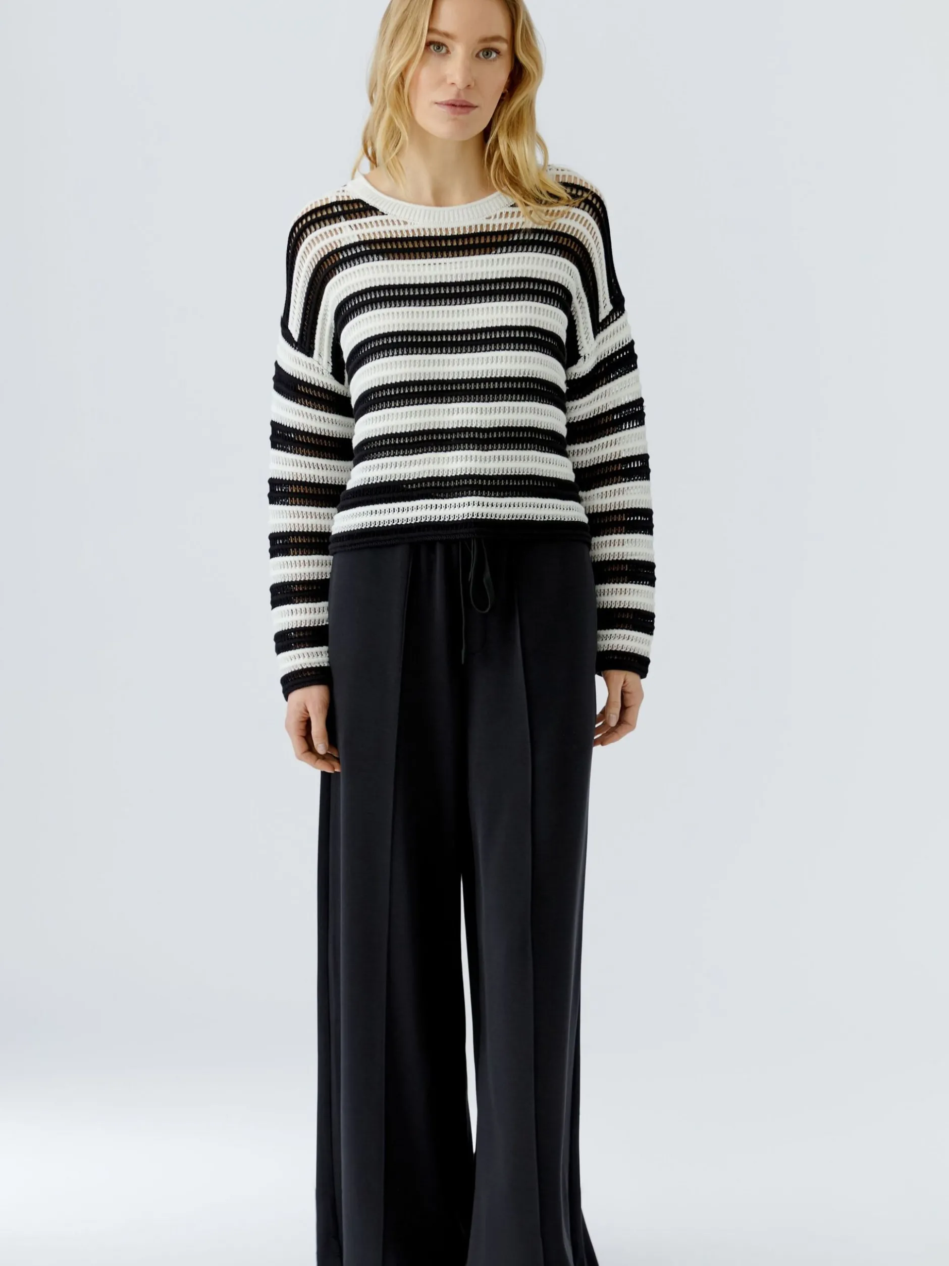 Oui Damen Pullover in weiß schwarz - Ärmel: langarm