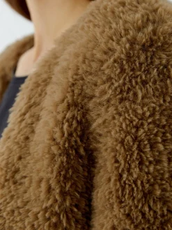 Oui Damen Strickjacke in braun - Ausschnitt: Rundhals
