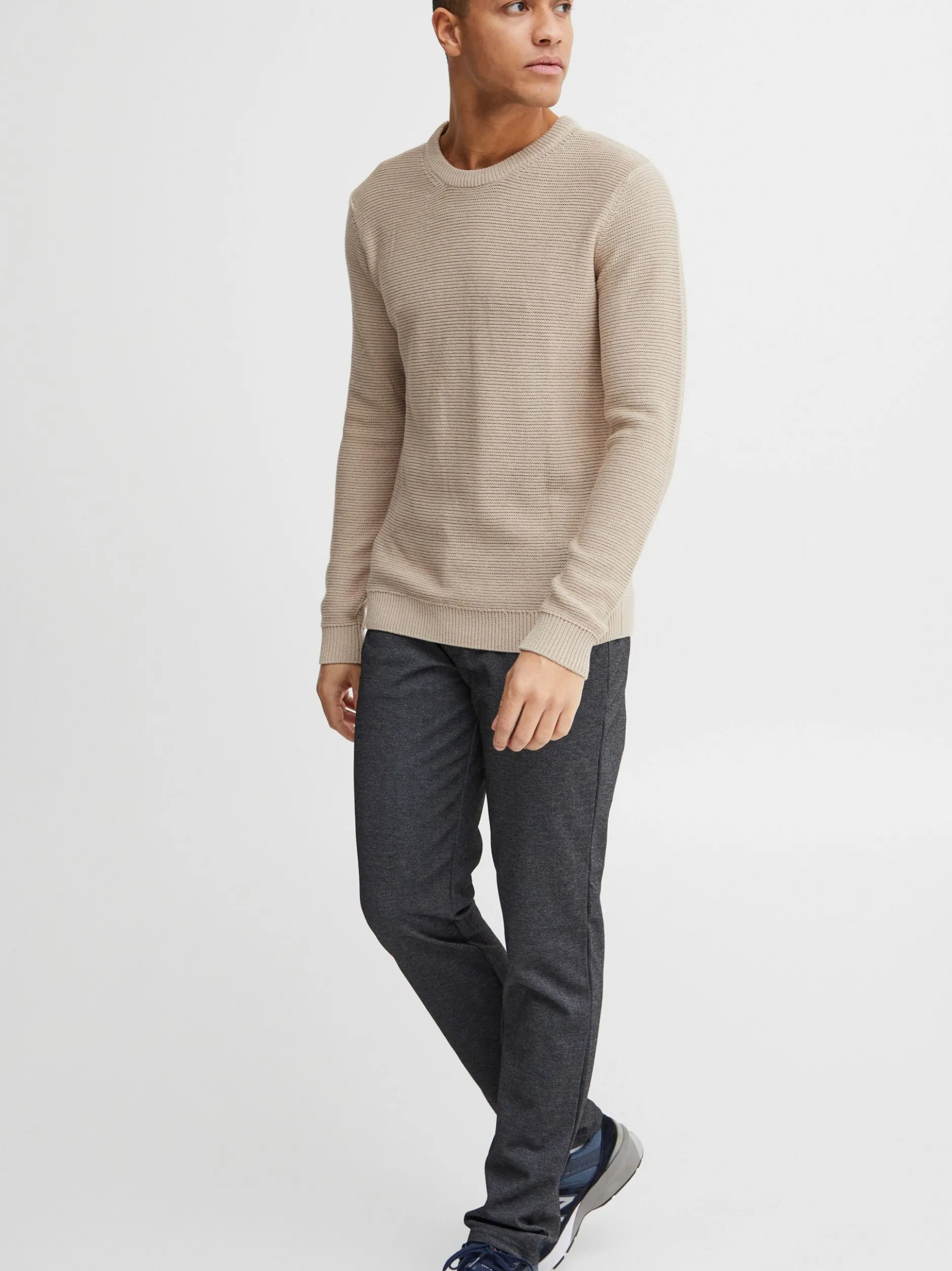 11 Project Herren Strickpullover - PRTill in beige