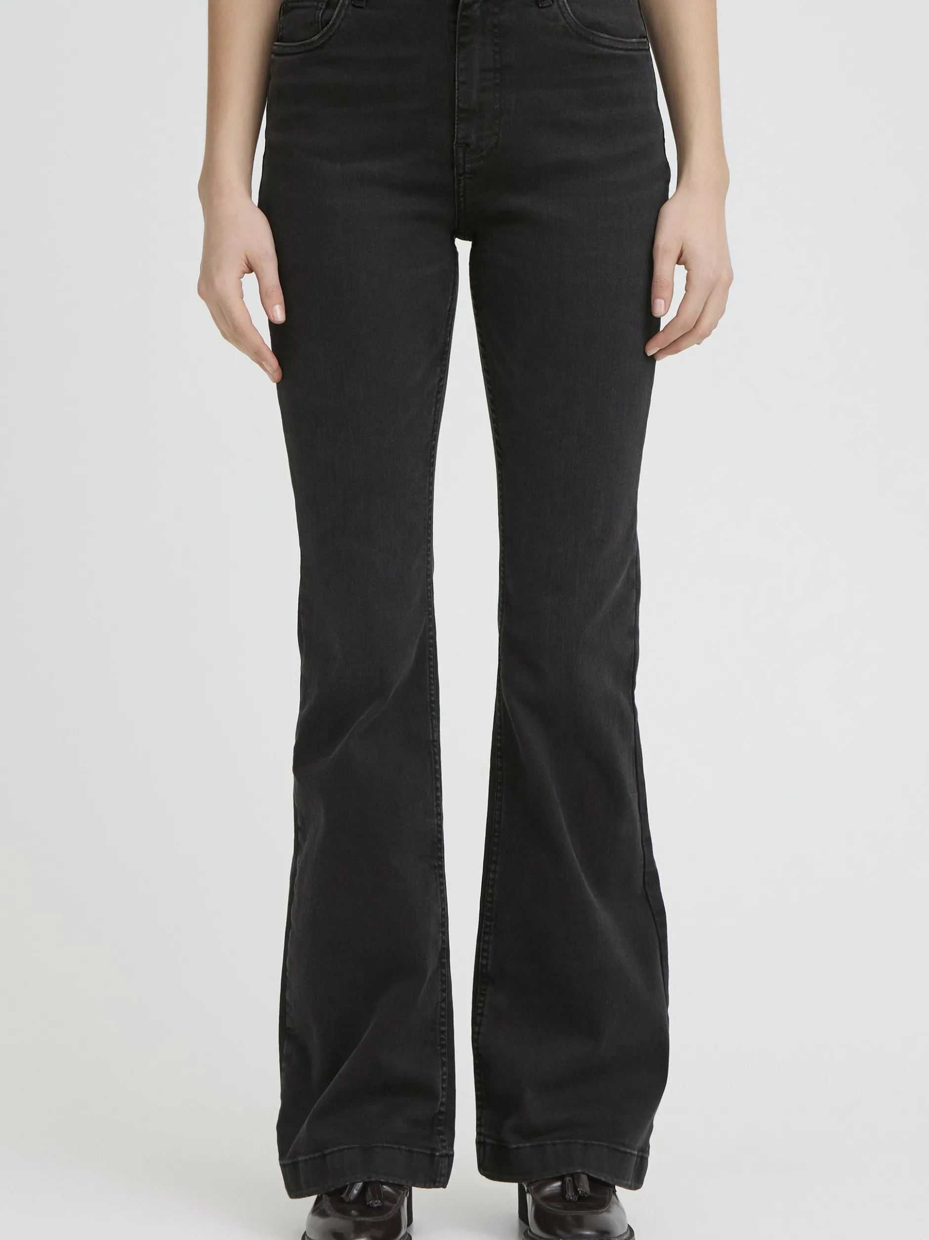 PULZ Jeans Damen Jeans PZBECCA hohe Taille in schwarz denim