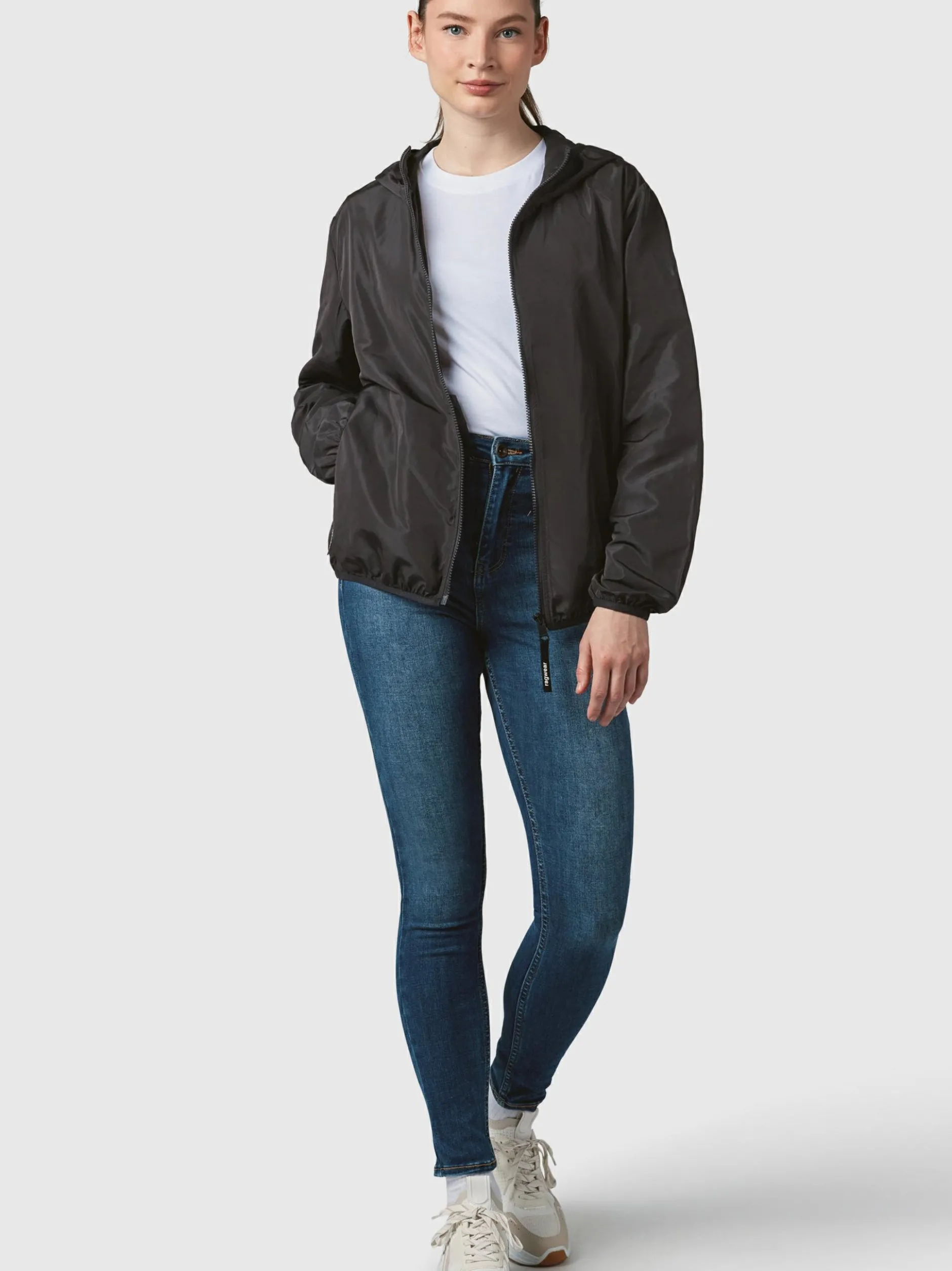 Ragwear Damen Outdoorjacke - Vinzie C in schwarz