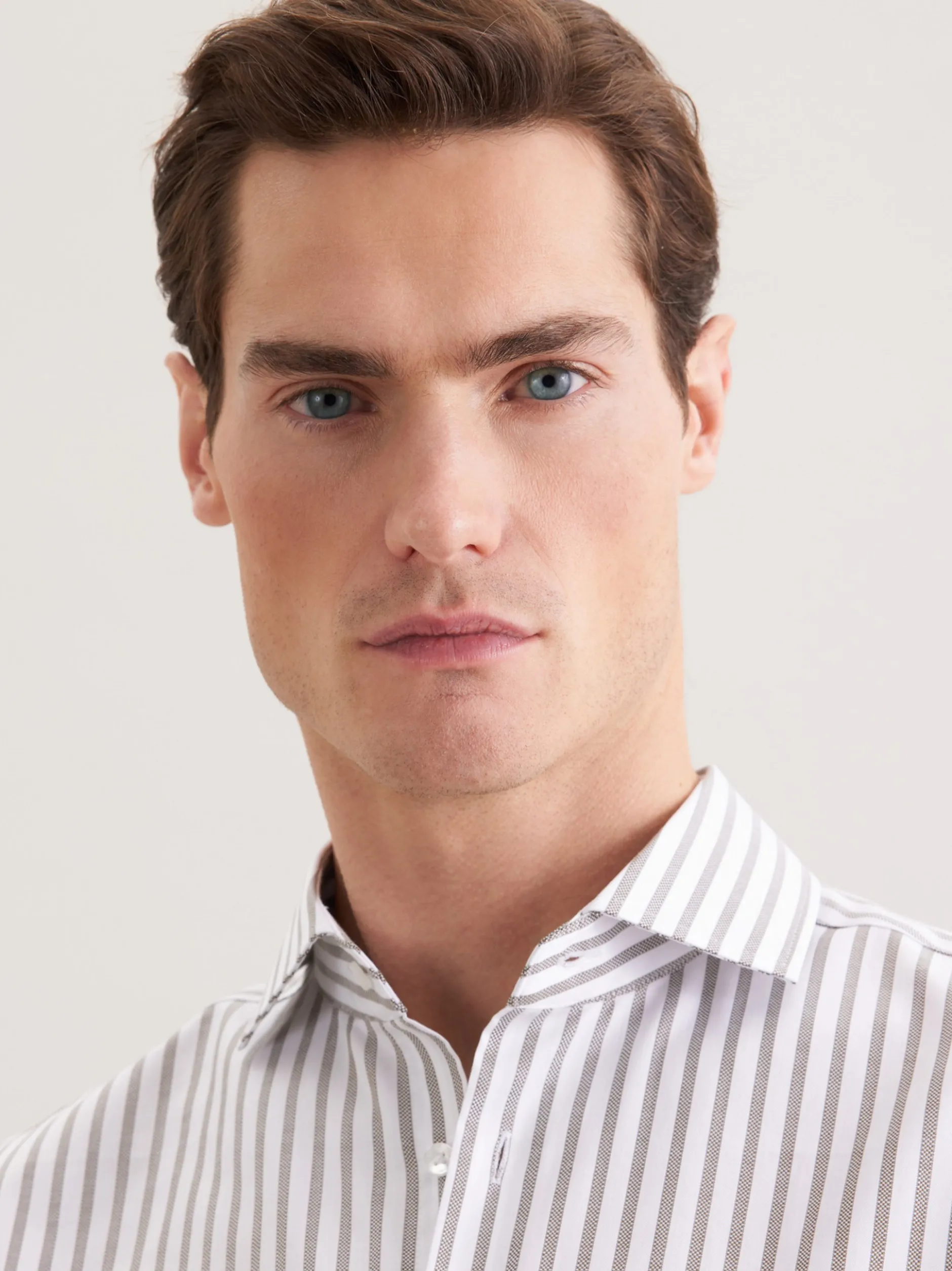 Seidensticker Herren Business Hemd - Regular Fit in weiß oliv