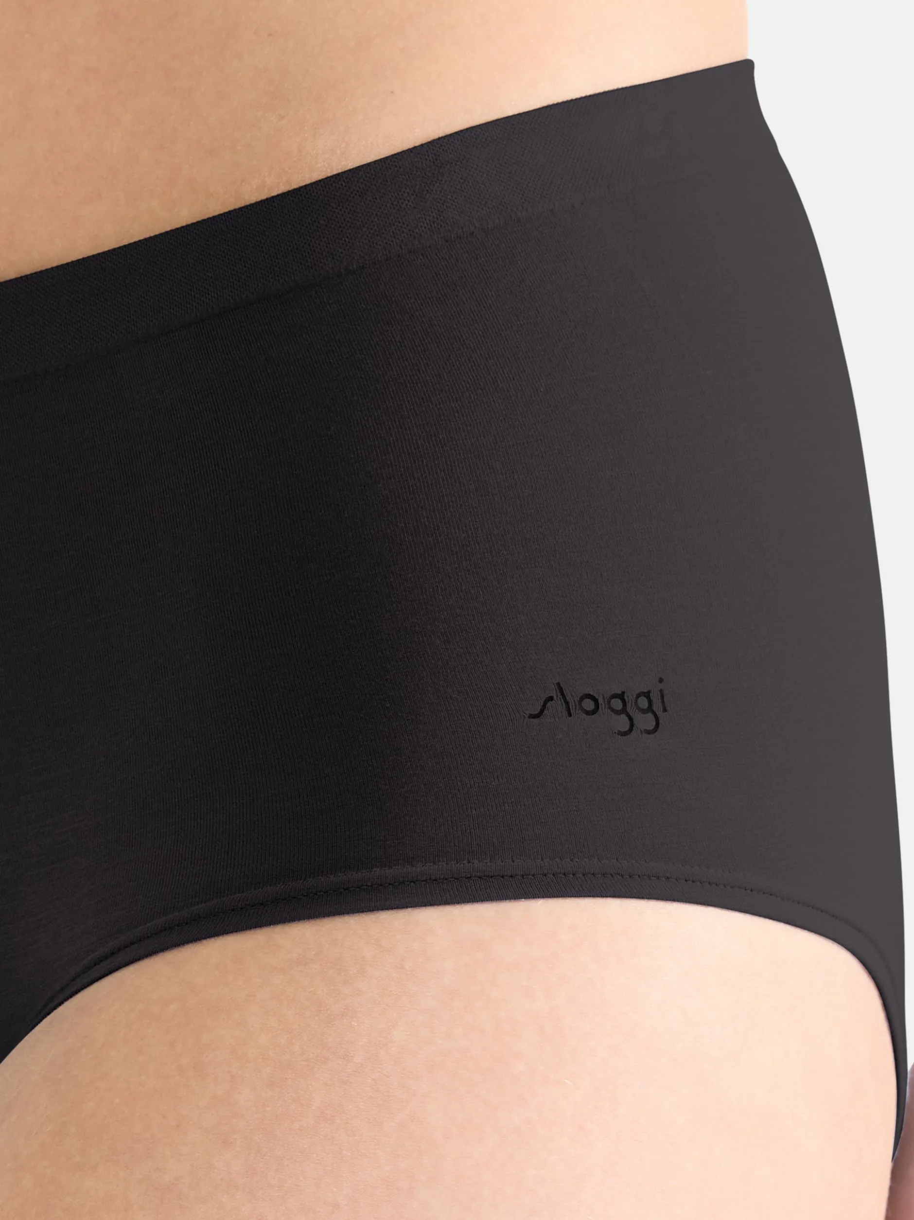 sloggi Damen High Waist Panty - 4er Pack GO Sense in schwarz