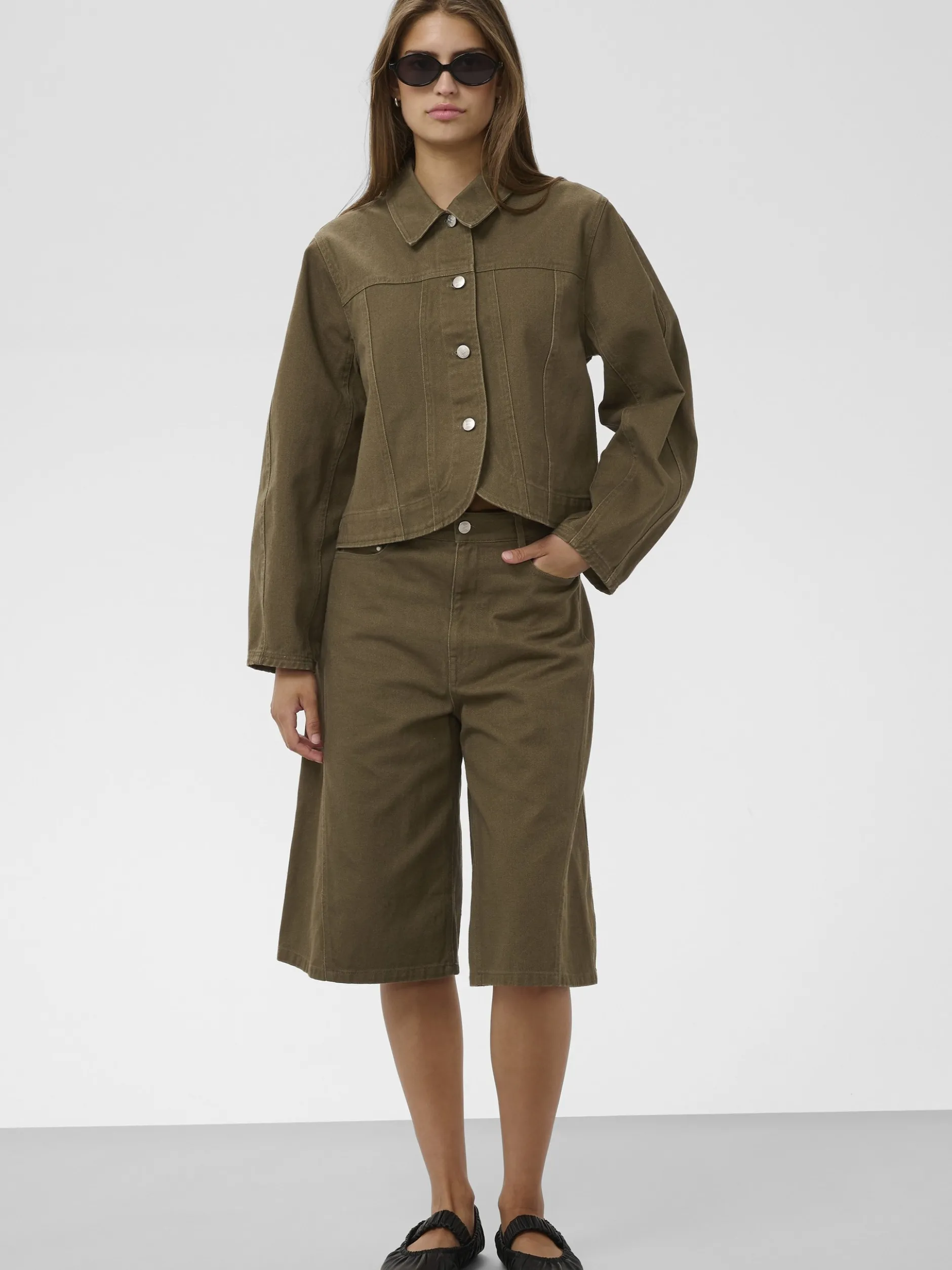Soaked in Luxury Damen Shorts SLSanaga in khaki