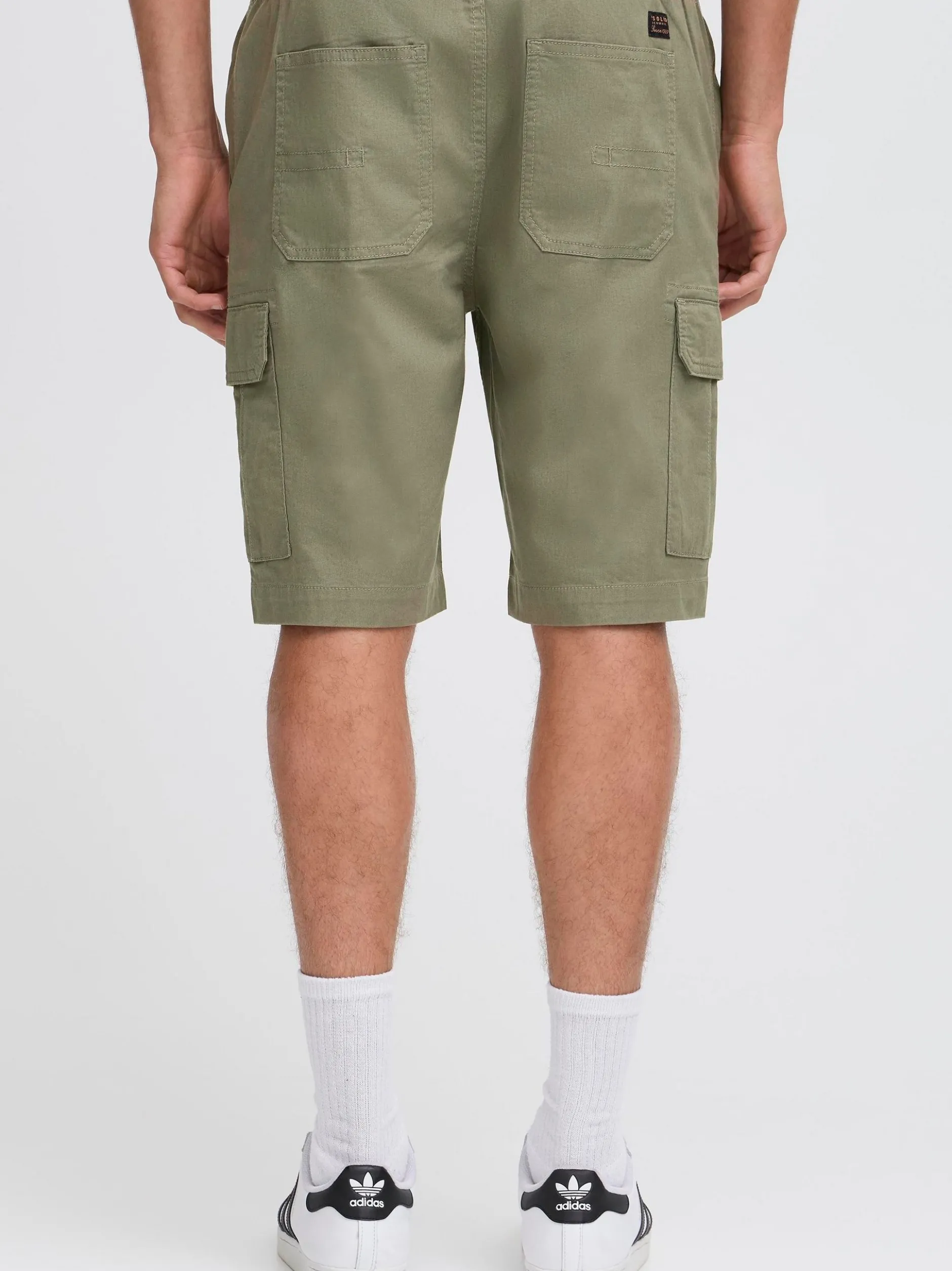 Solid Herren Cargoshorts - SDKalles in oliv