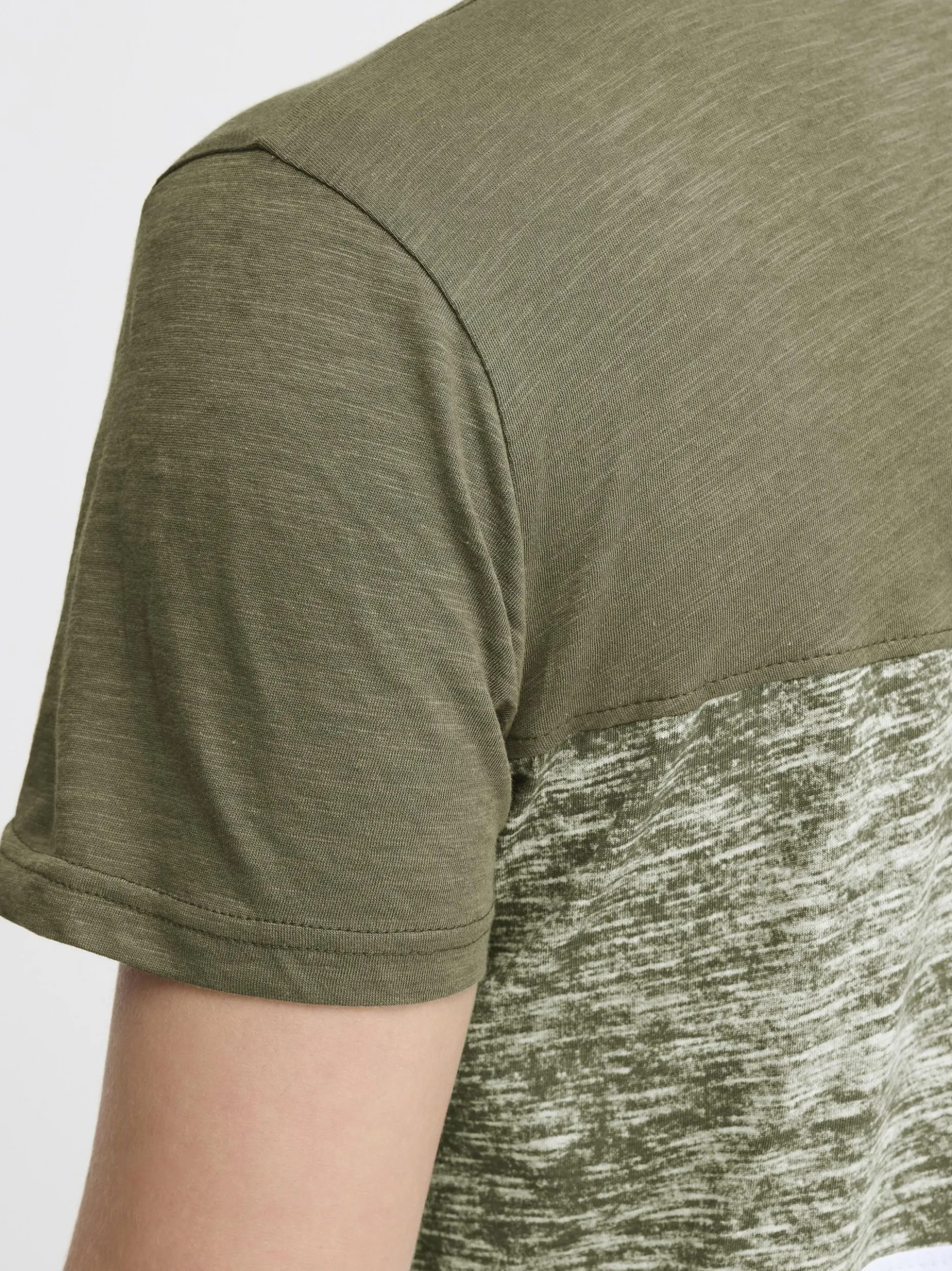 Solid Herren Rundhalsshirt - SDSinor in grün