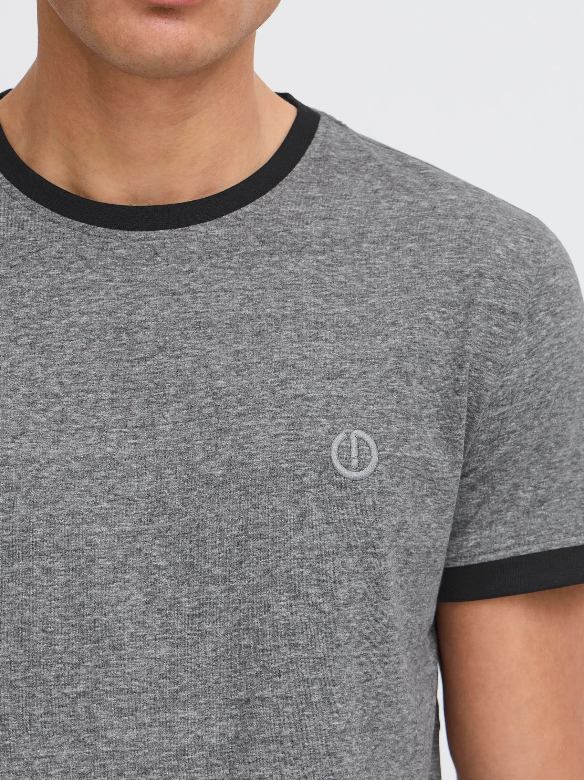 Solid Herren Rundhalsshirt - SDBennTee in schwarz