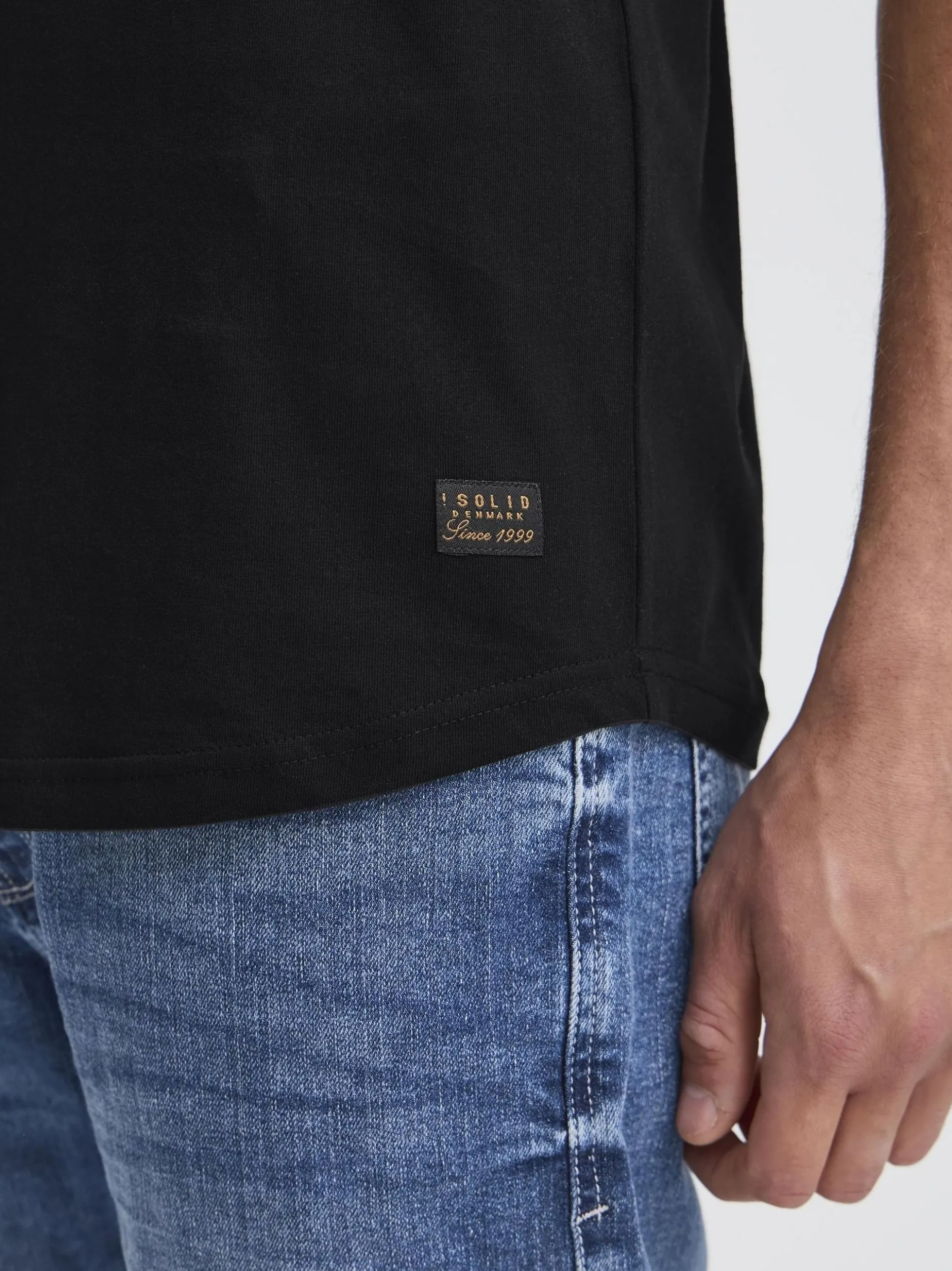 Solid Herren Rundhalsshirt - SDJulisto in schwarz