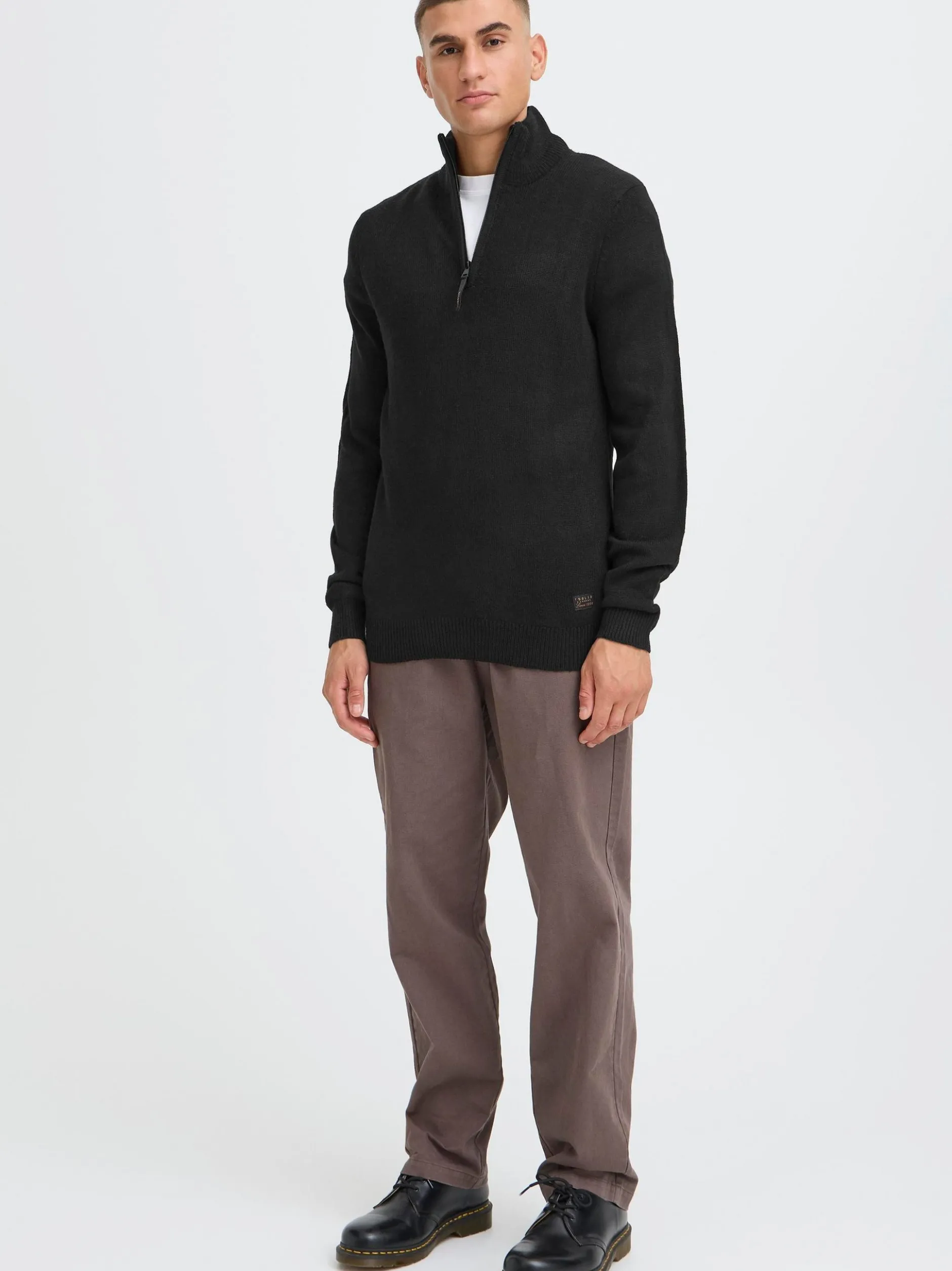 Solid Herren Troyer - SDBatik in schwarz