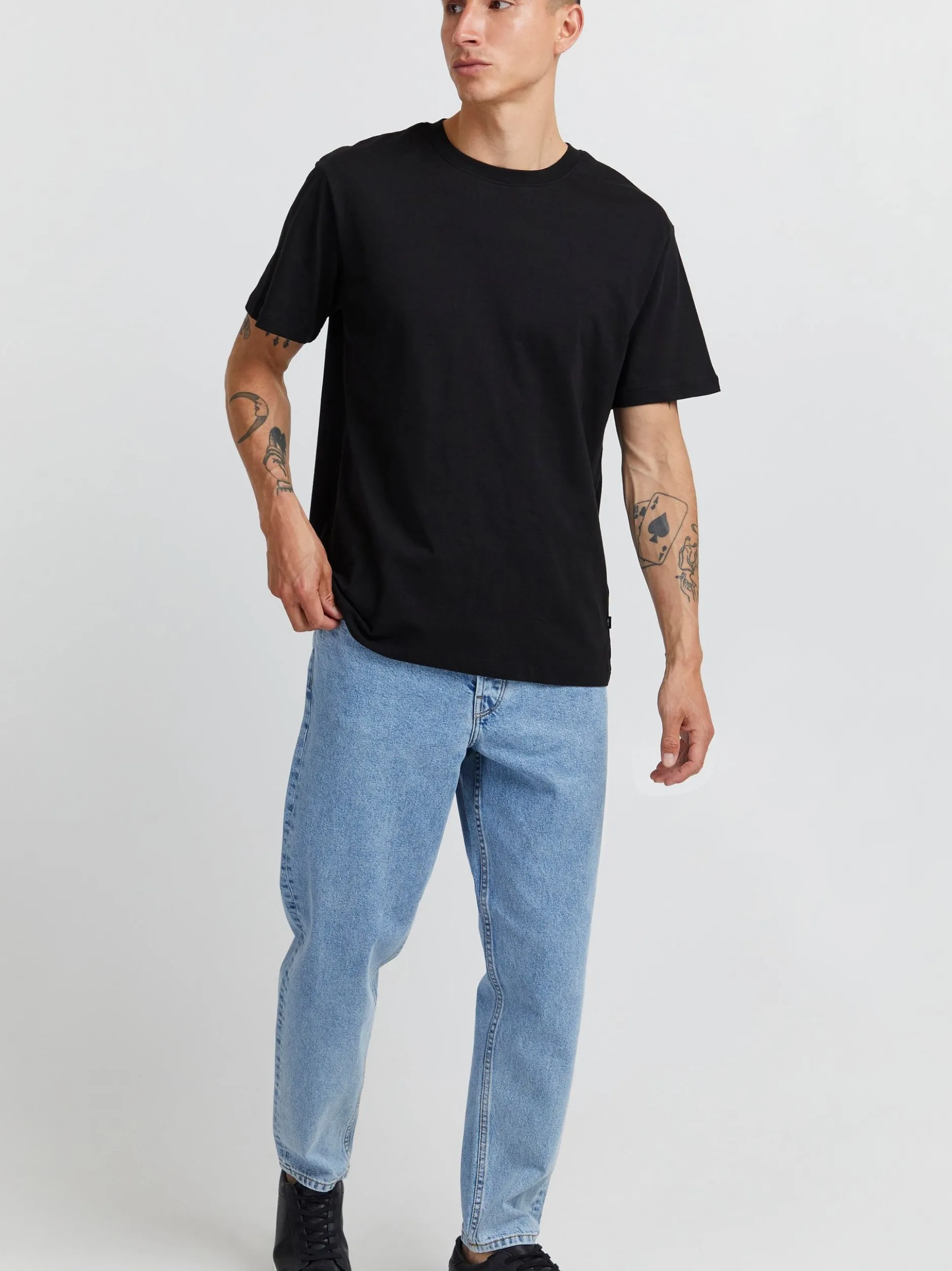 Solid Herren T-Shirt - SDCadel in schwarz