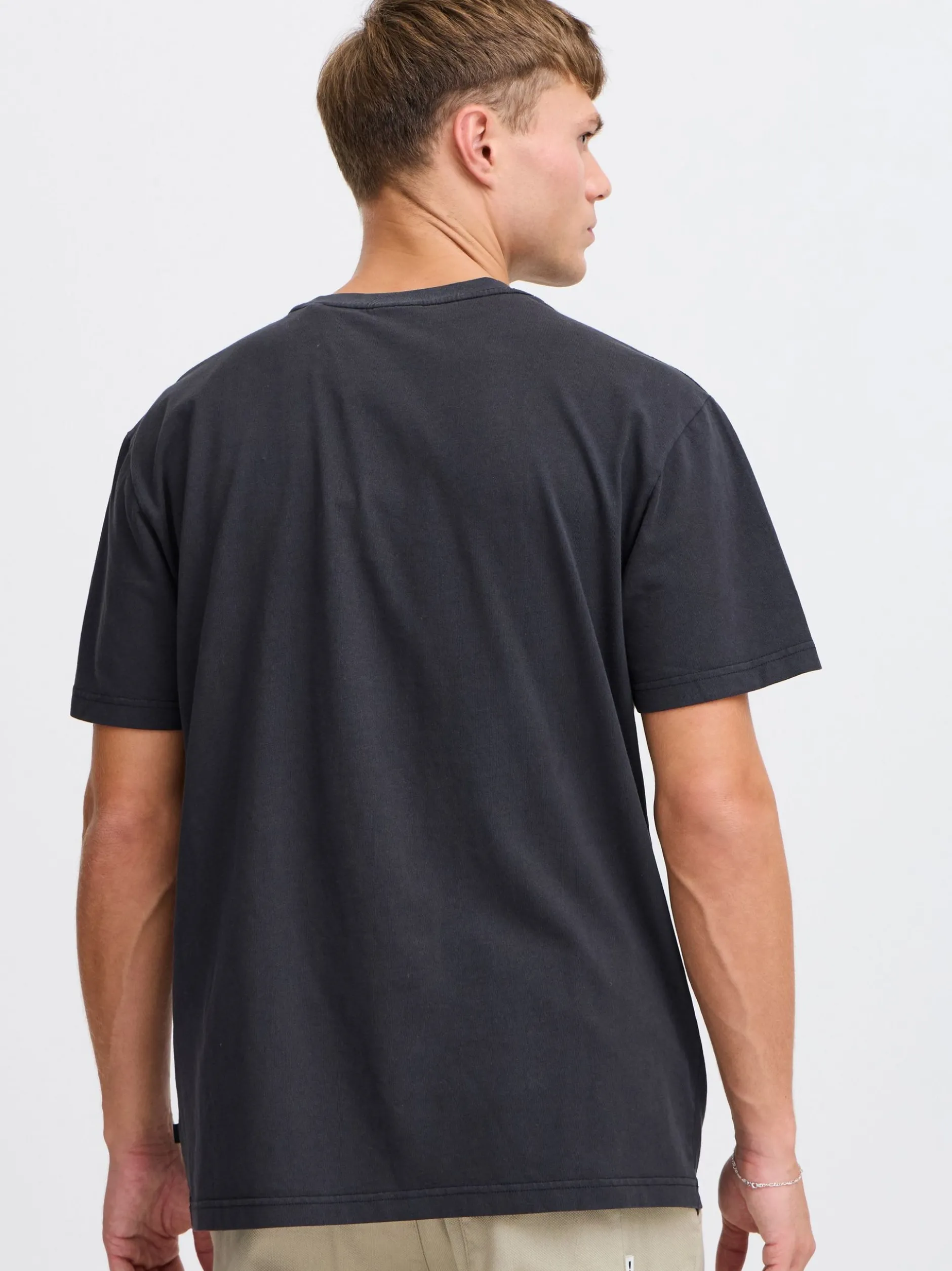 Solid Herren T-Shirt - SDNong in schwarz