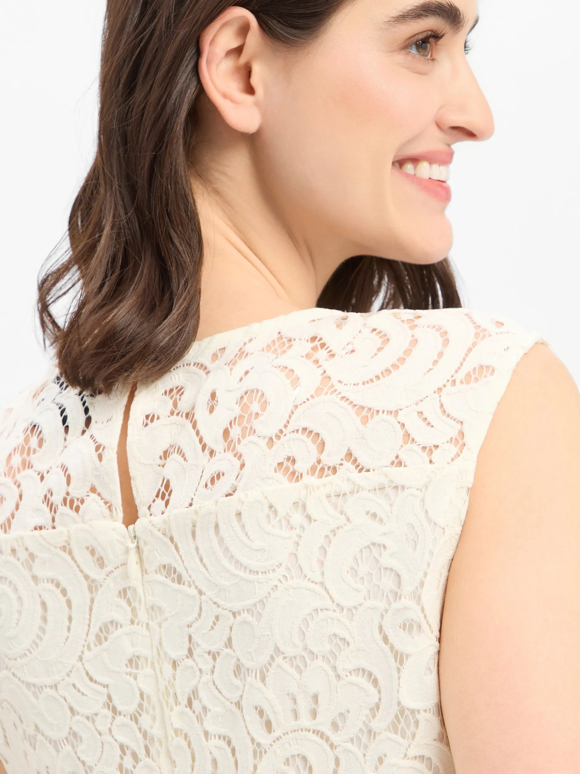 s.Oliver BLACK LABEL Damen Spitzenkleid in ecru
