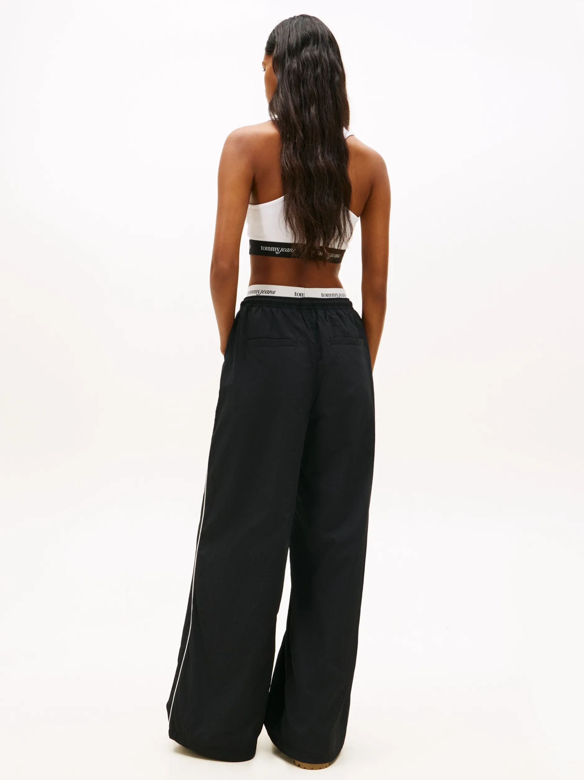 Tommy Jeans Damen Jogginghose in schwarz - Länge: lang