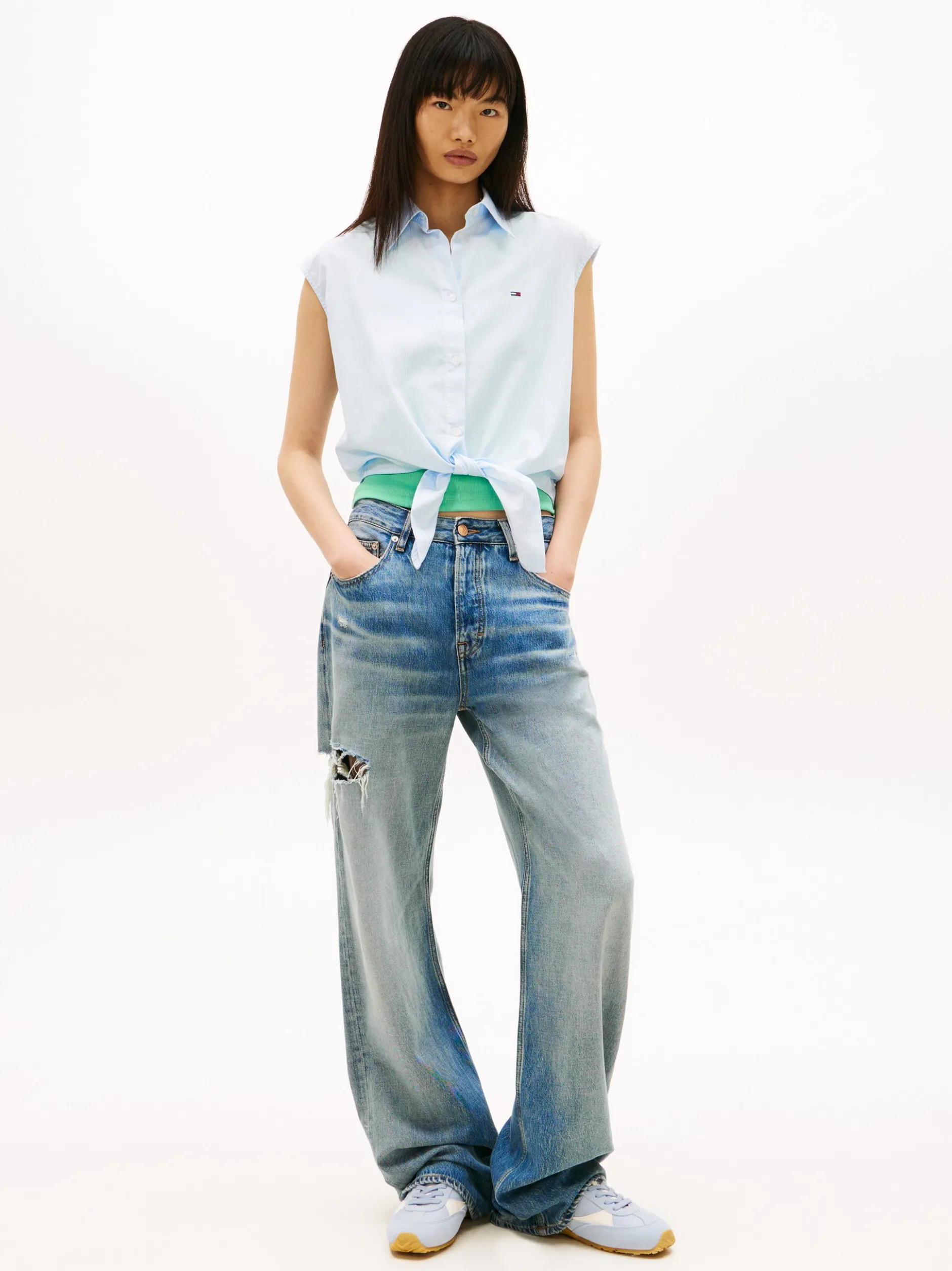 Tommy Jeans Damen Sommerbluse in hellblau weiß