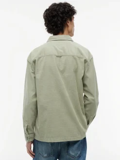 Tommy Jeans Herren Overshirt in lind - Ausschnitt: Kent