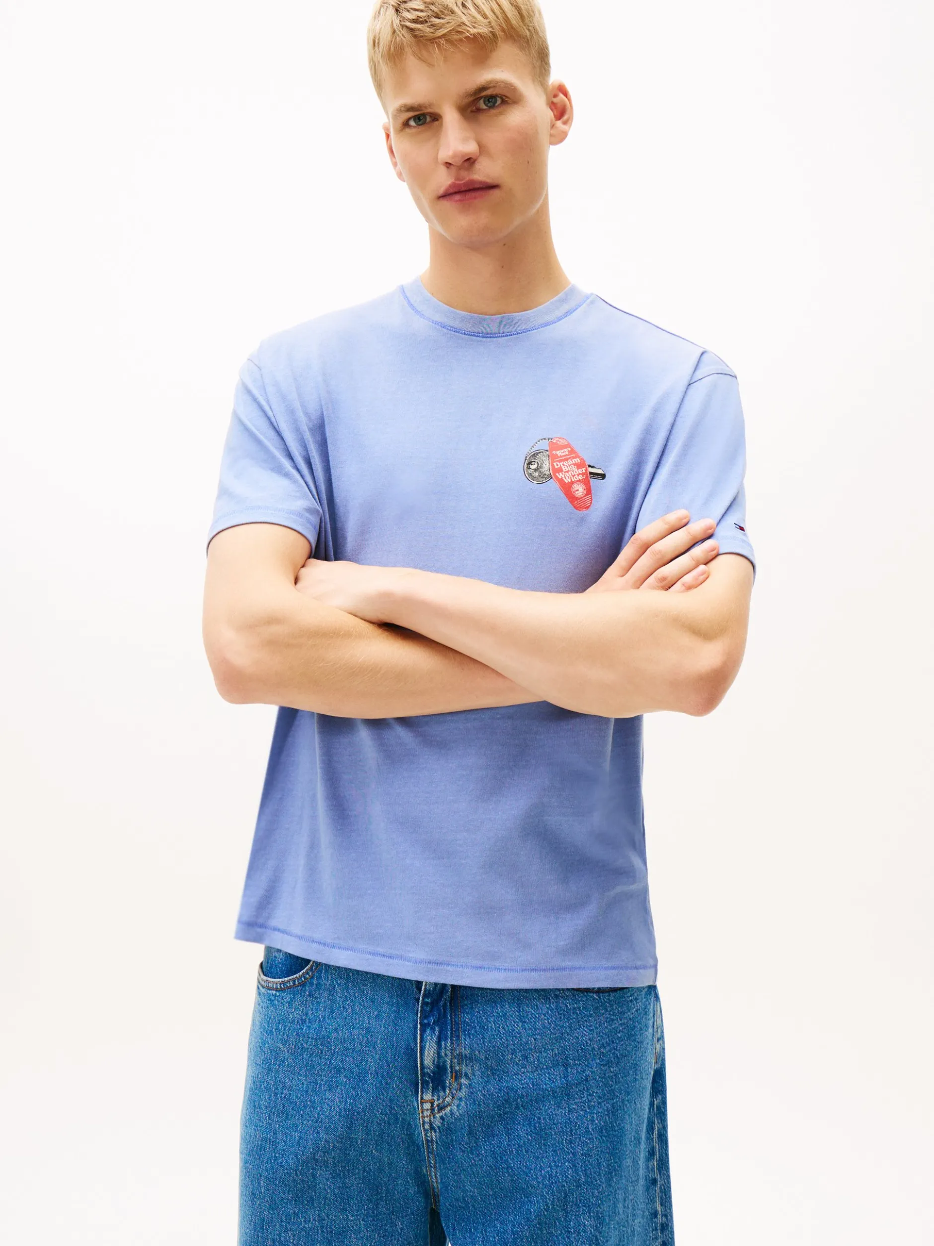 Tommy Jeans Herren T-Shirt in hellblau orange