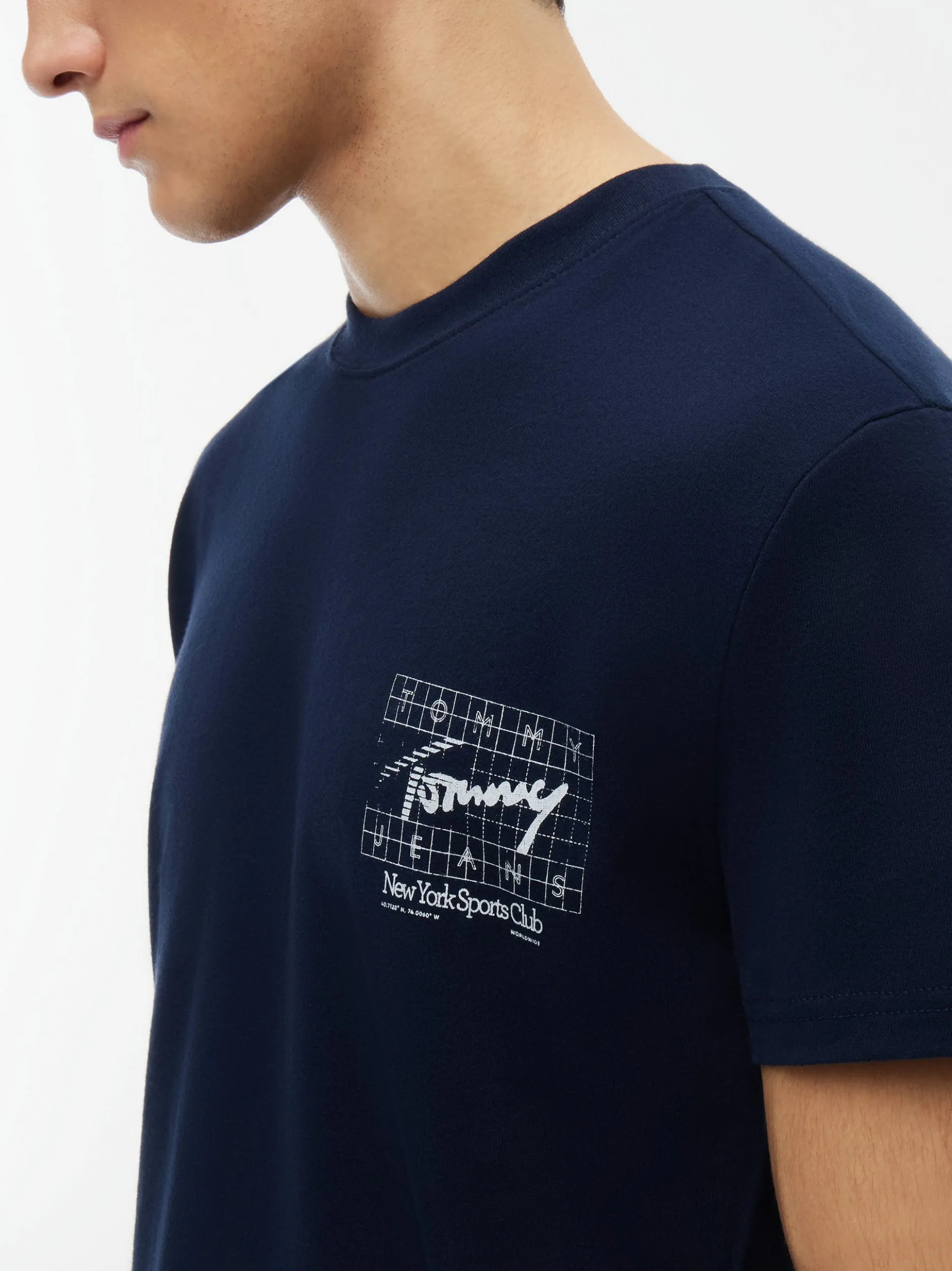 Tommy Jeans Herren T-Shirt in schwarz - Ärmel: kurzarm