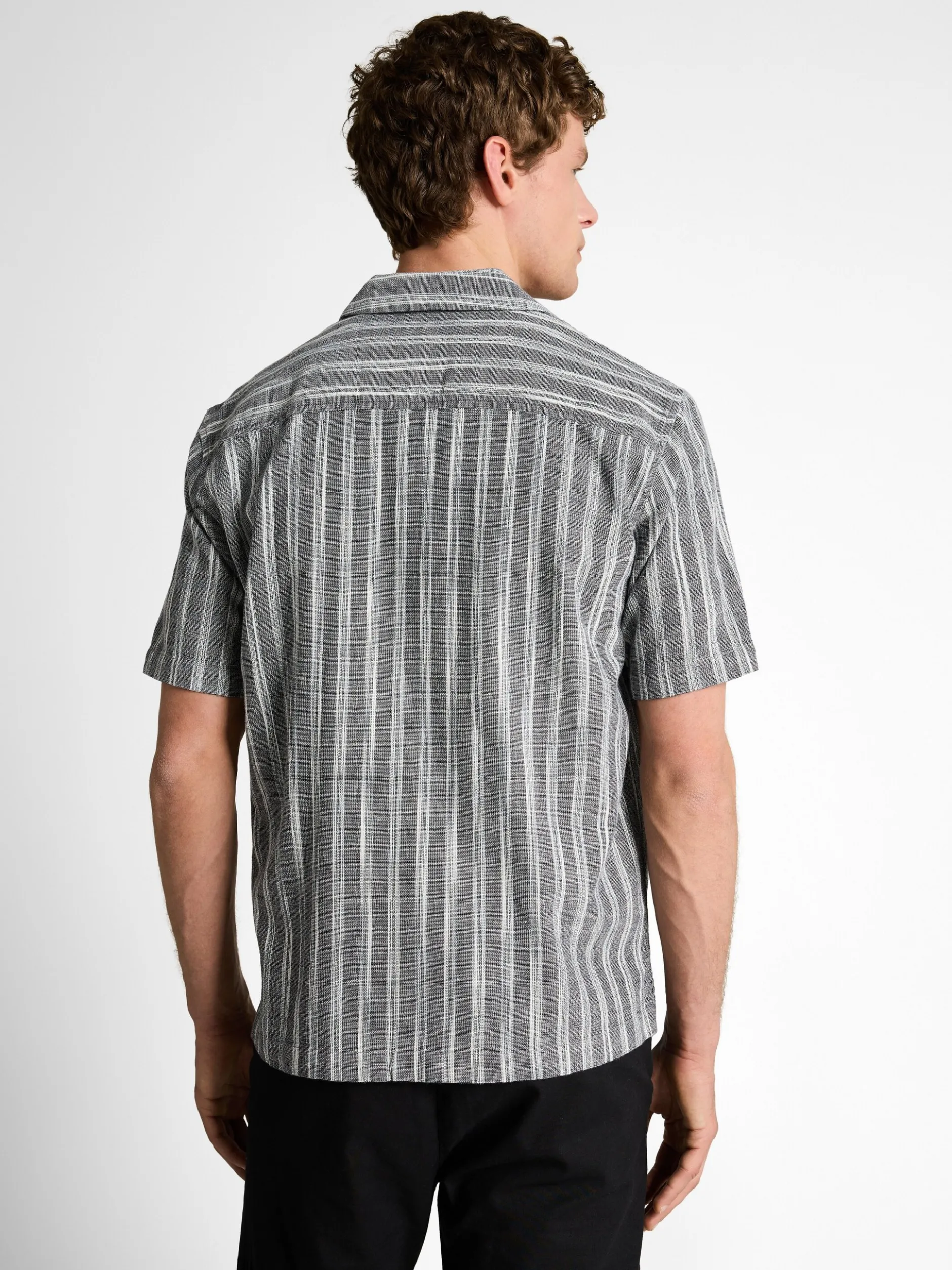 Tom Tailor Denim Herren Kurzarmhemd mit Leinen in schwarz ecru