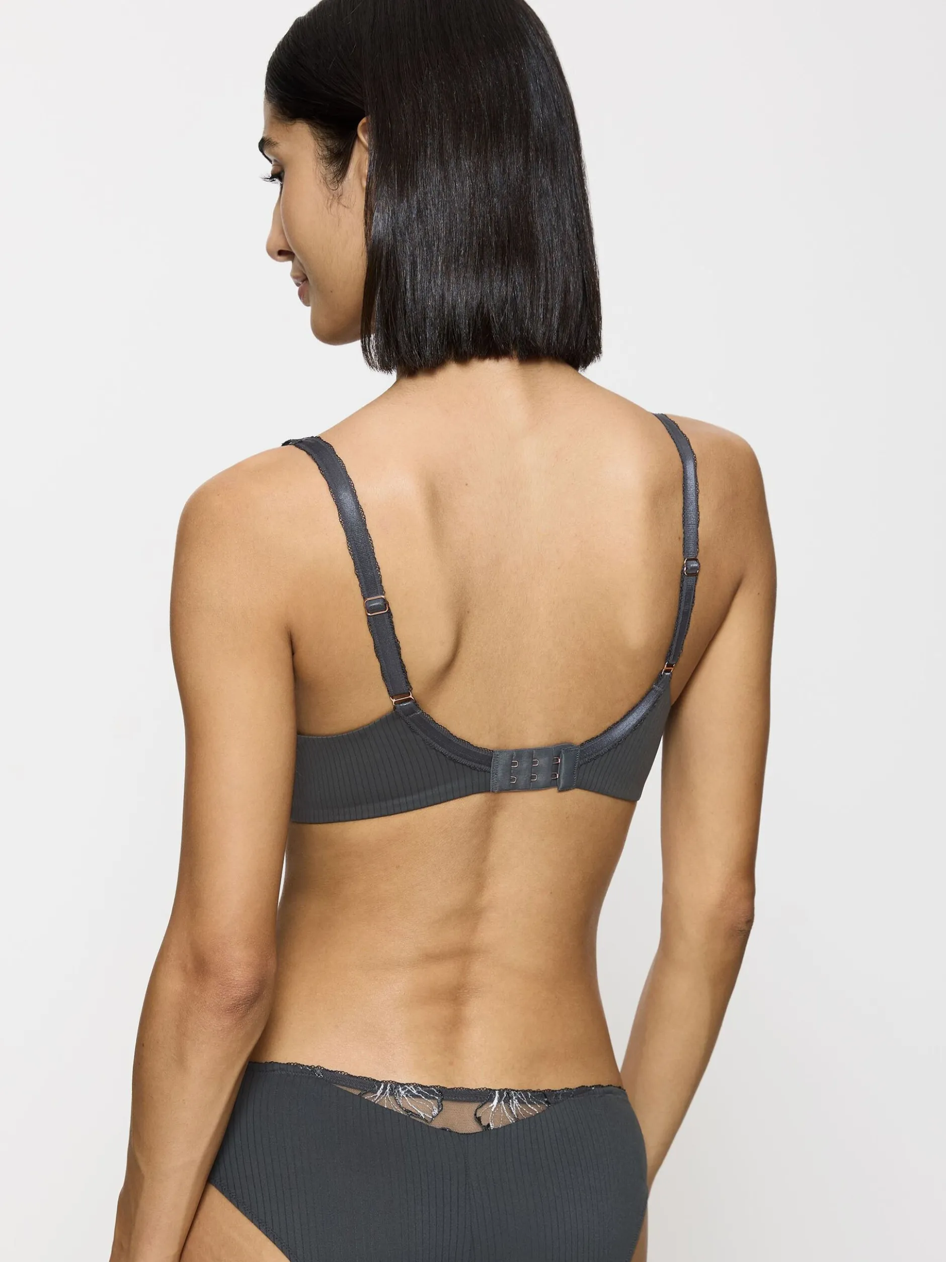 Triumph Damen Bügel-BH - Wild Iris Florale in anthrazit
