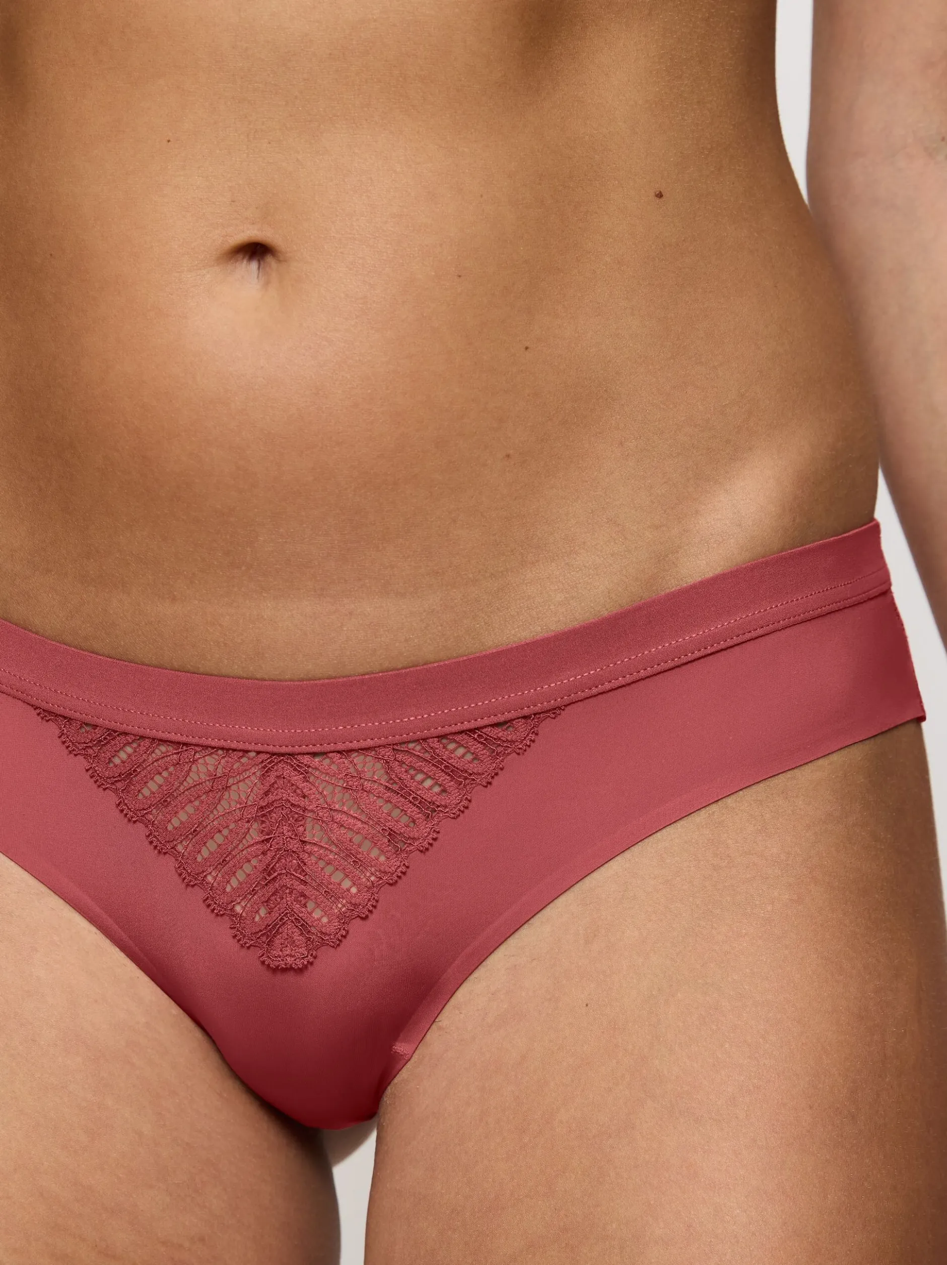 Triumph Damen Brasilslip - Red Label Aura Spotlight in rot