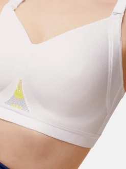 Triumph Damen Sport-BH - Gravity Lite P in weiß
