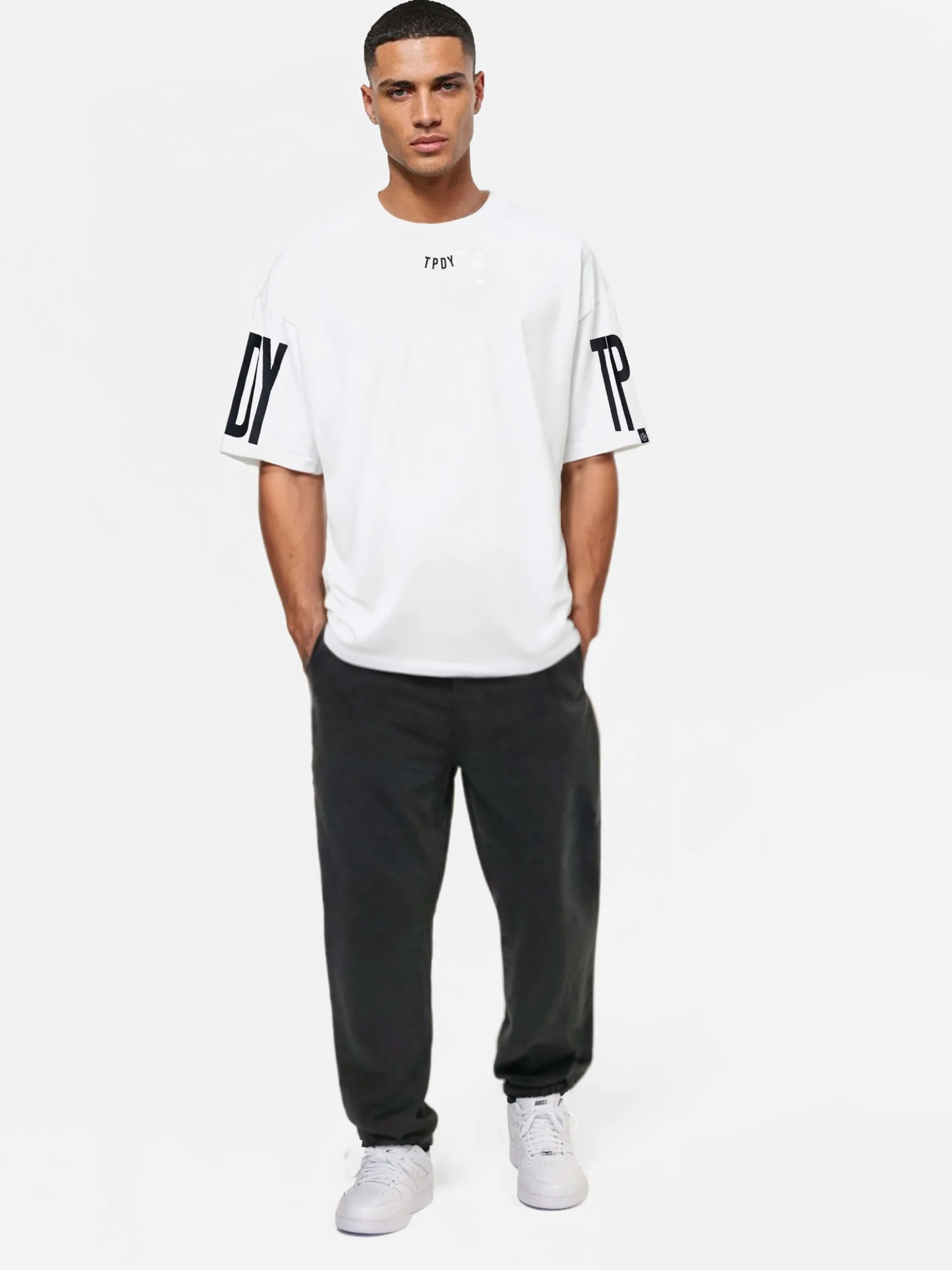 Trueprodigy Herren Oversize-Shirt - Viktor in weiß