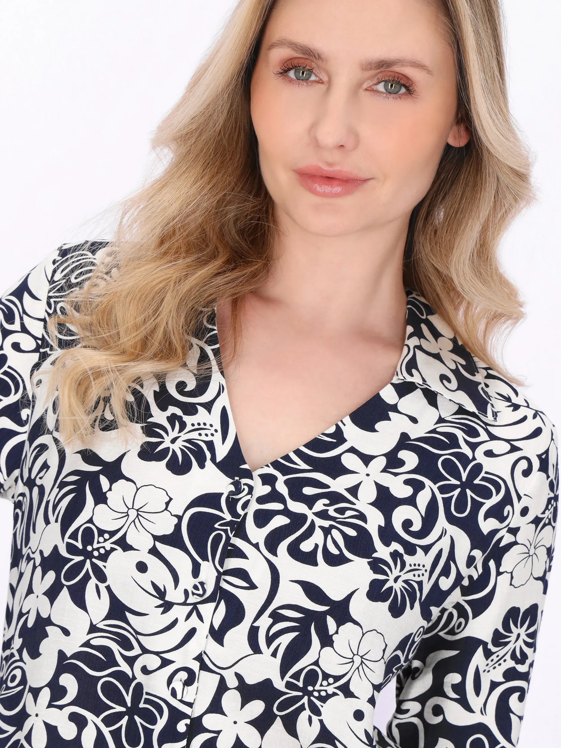 Usha Damen Hemdbluse in marine