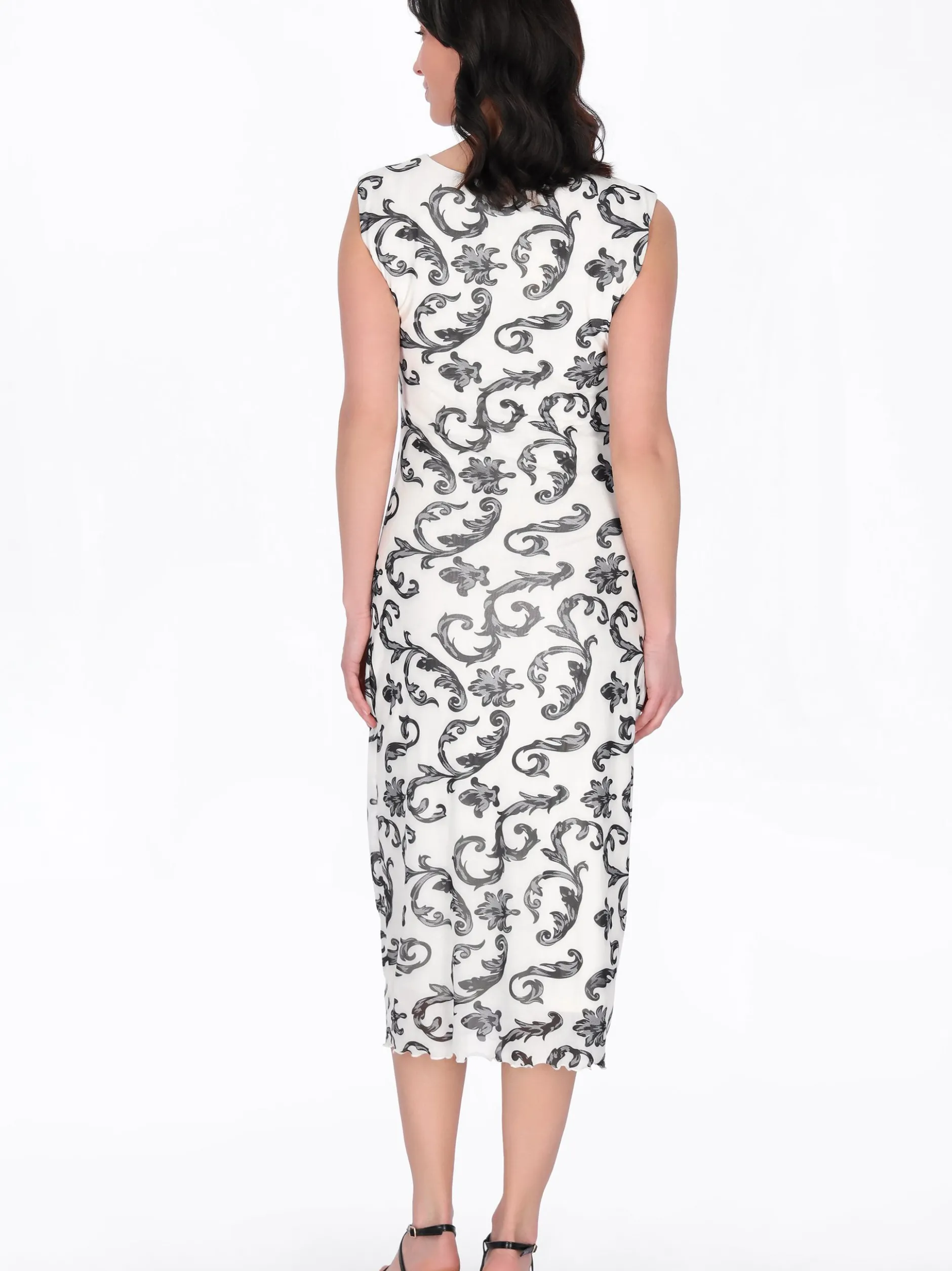 Usha Damen Kleid in beige - Ausschnitt: Rundhals