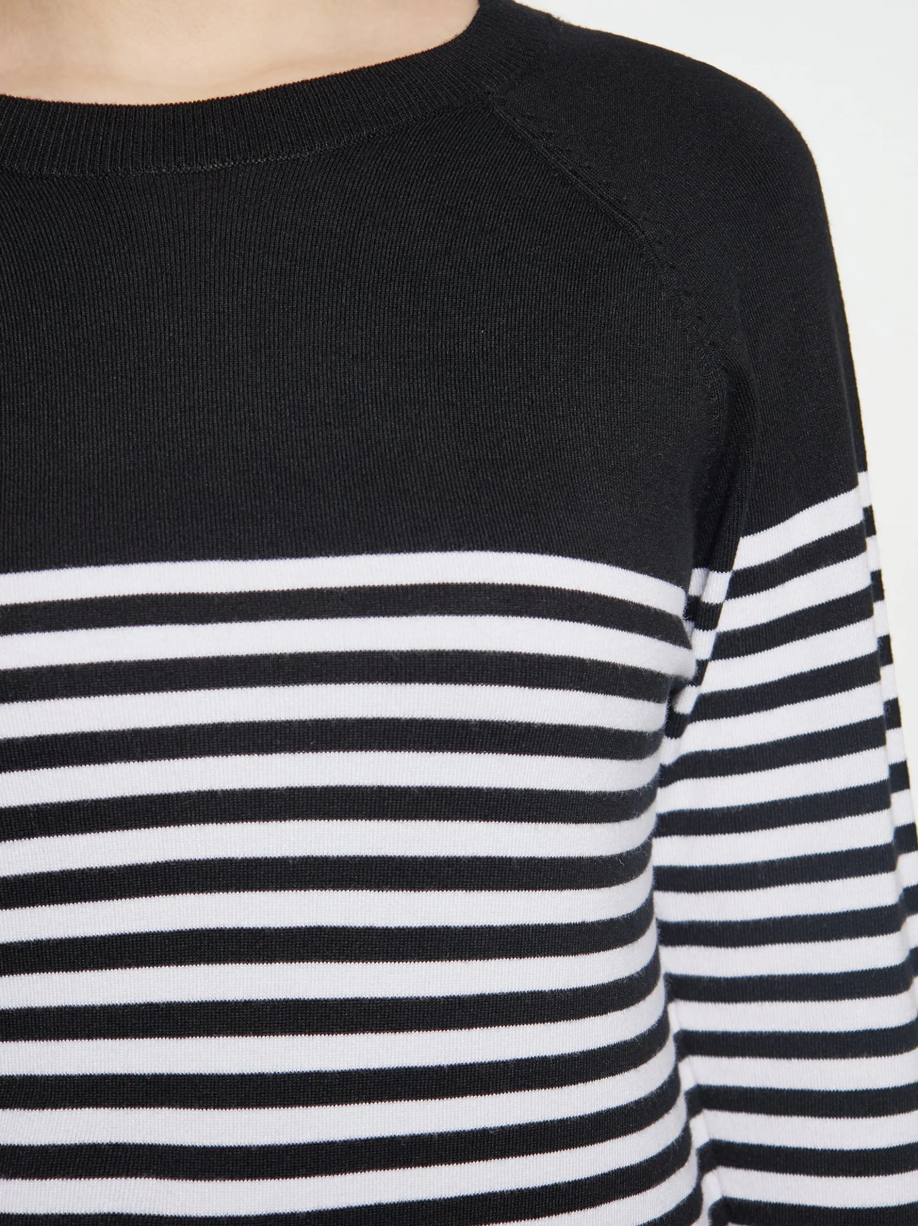 Usha Damen Pullover in schwarz - Ausschnitt: Rundhals